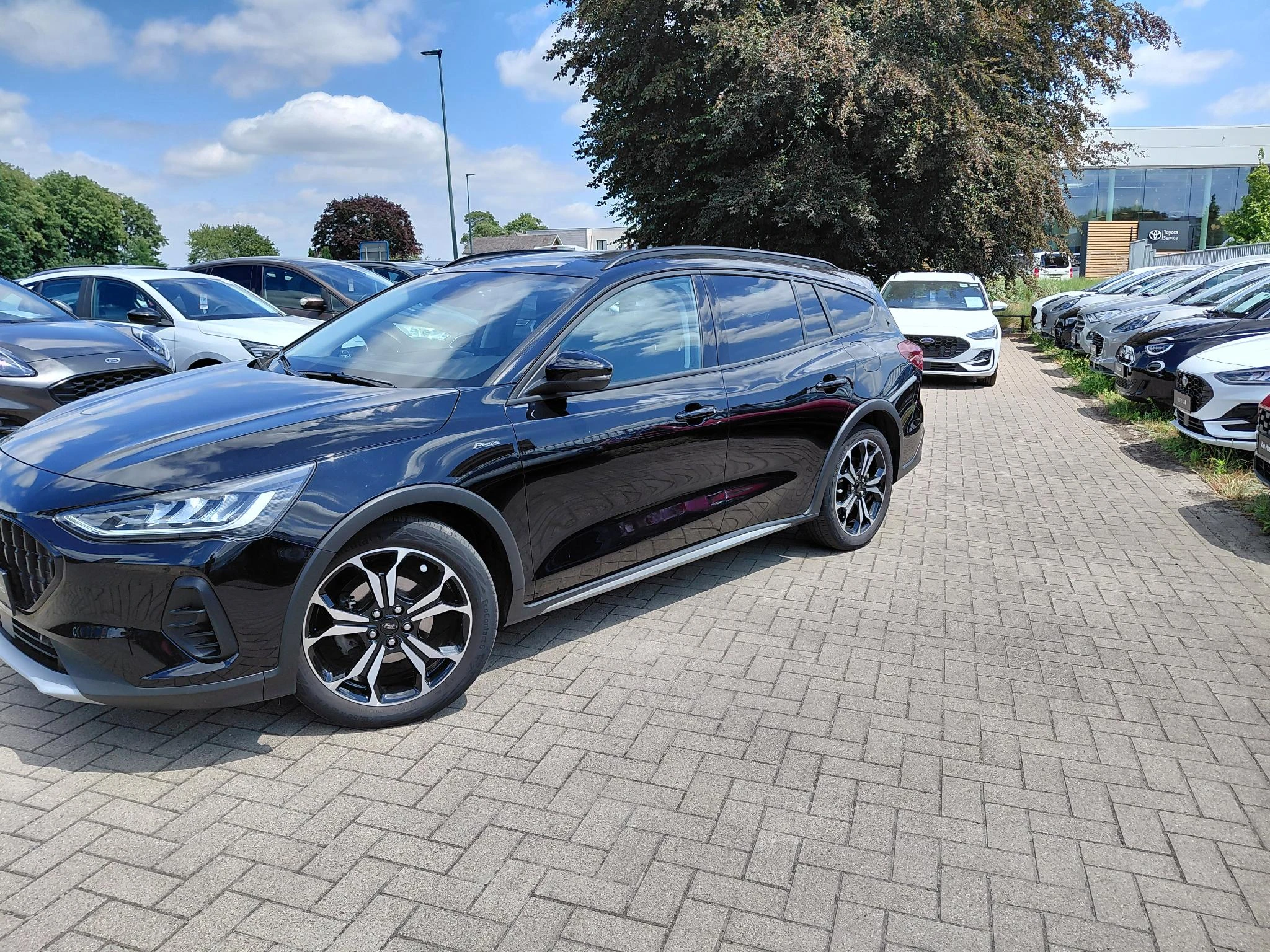 Ford Focus 1.0i EcoBoost MHEV 114kW Active X DCT