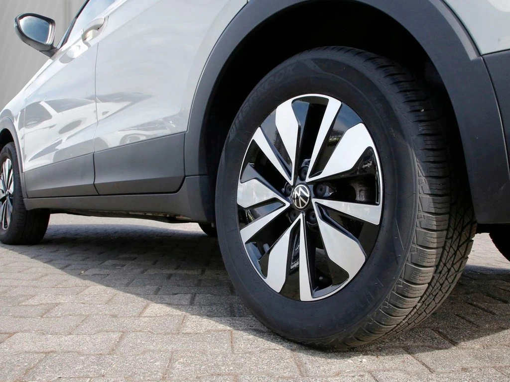 Volkswagen-T-Cross-image-4