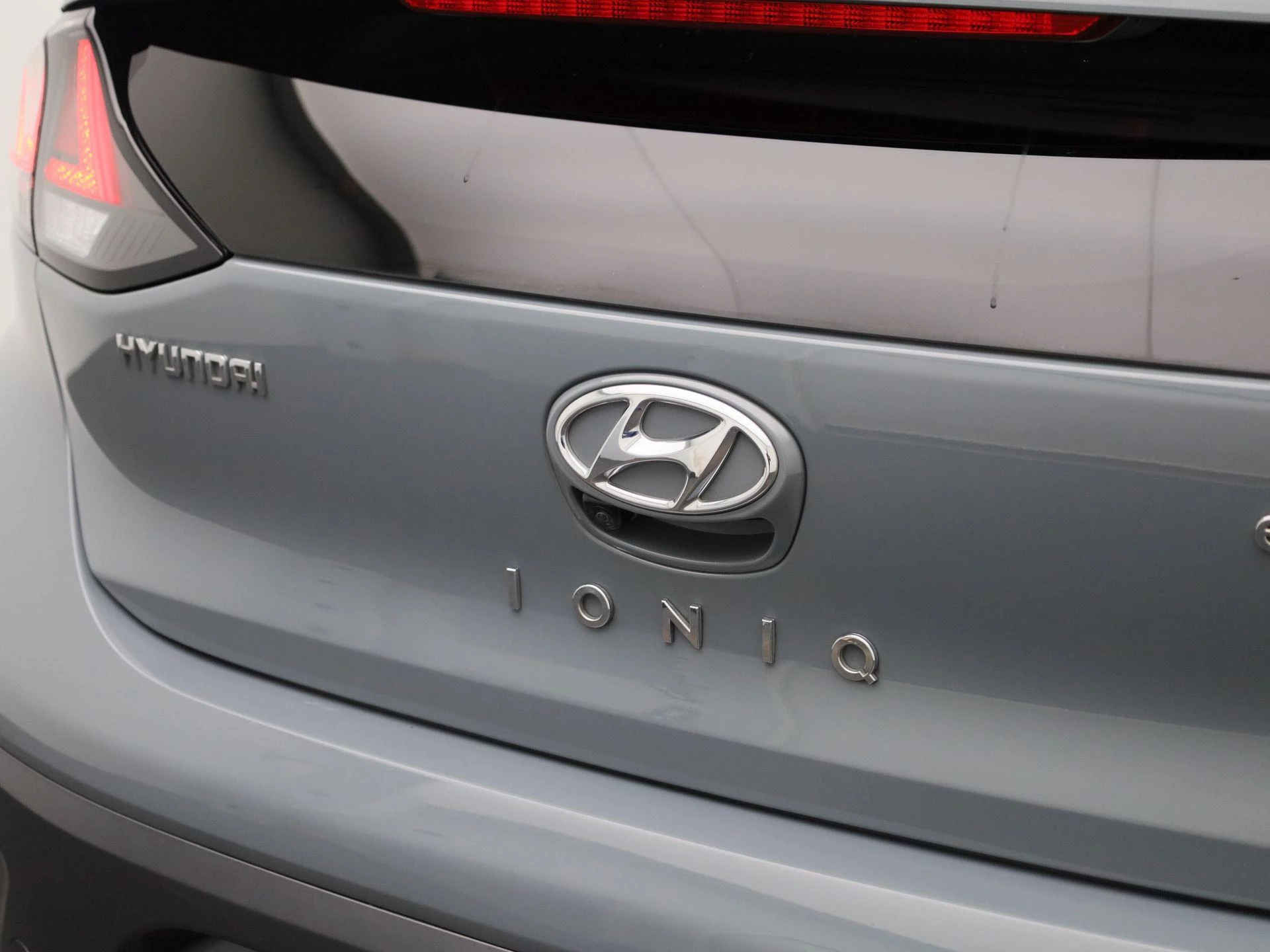 Hyundai-IONIQ-image-40