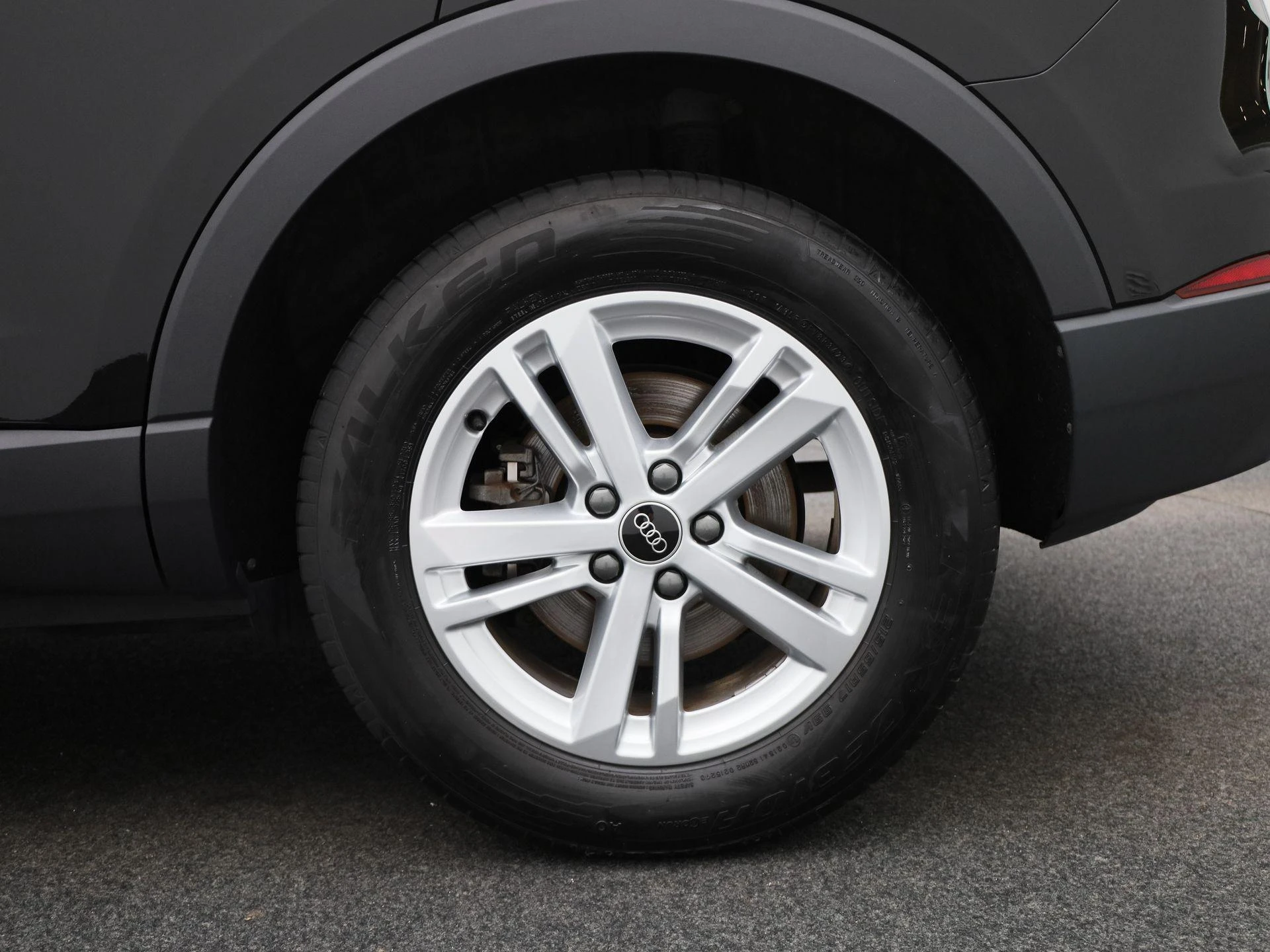 Audi-Q3-image-12