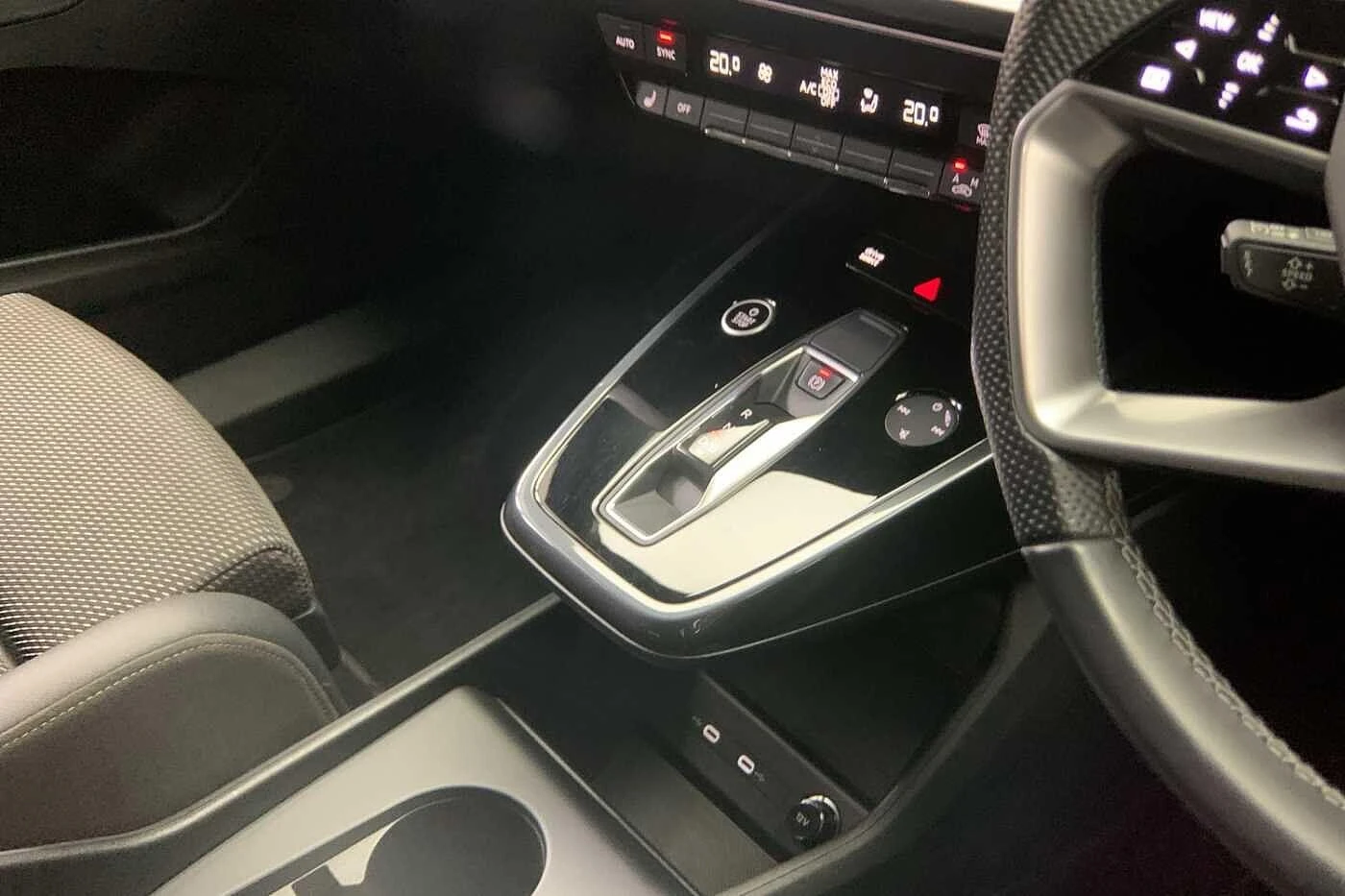 Audi-Q4 Sportback e-tron-image-7