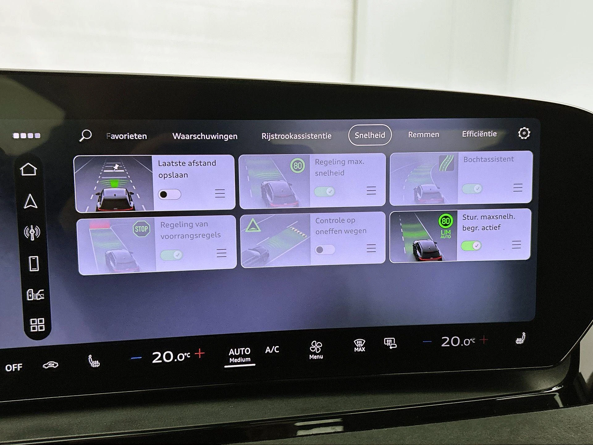 Audi-Q6 e-tron-image-13