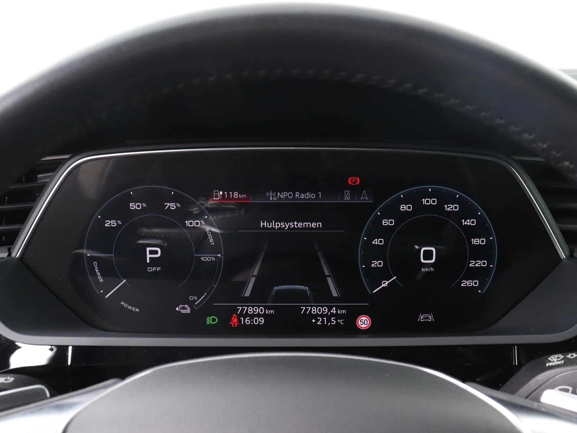 Audi-e-tron-image-8