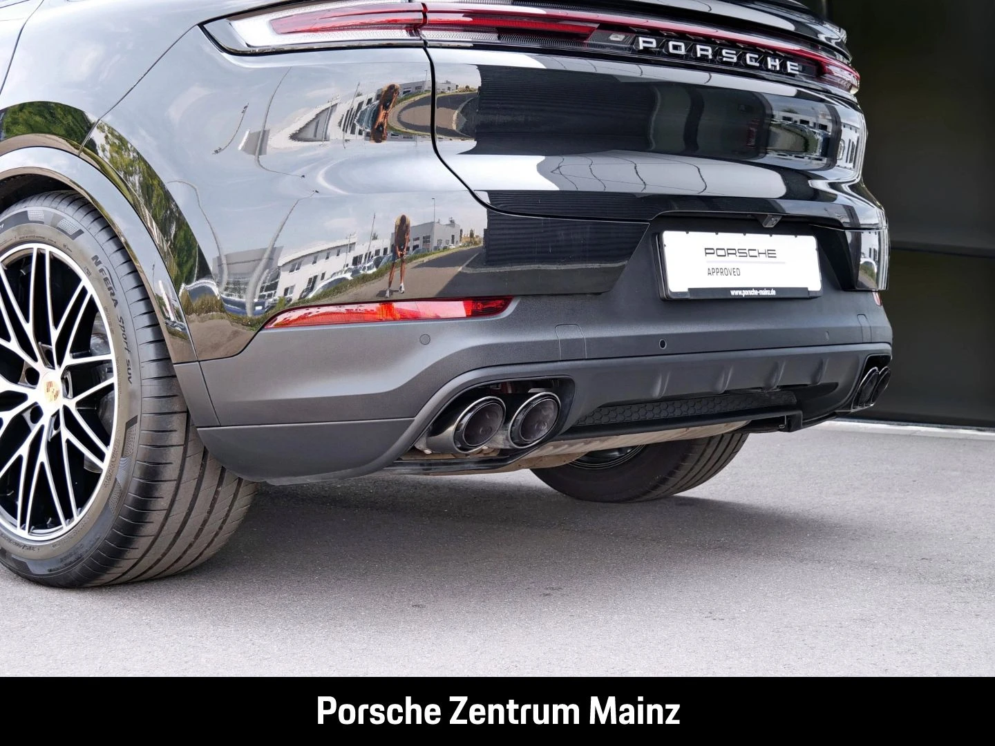 Porsche-Cayenne-image-10
