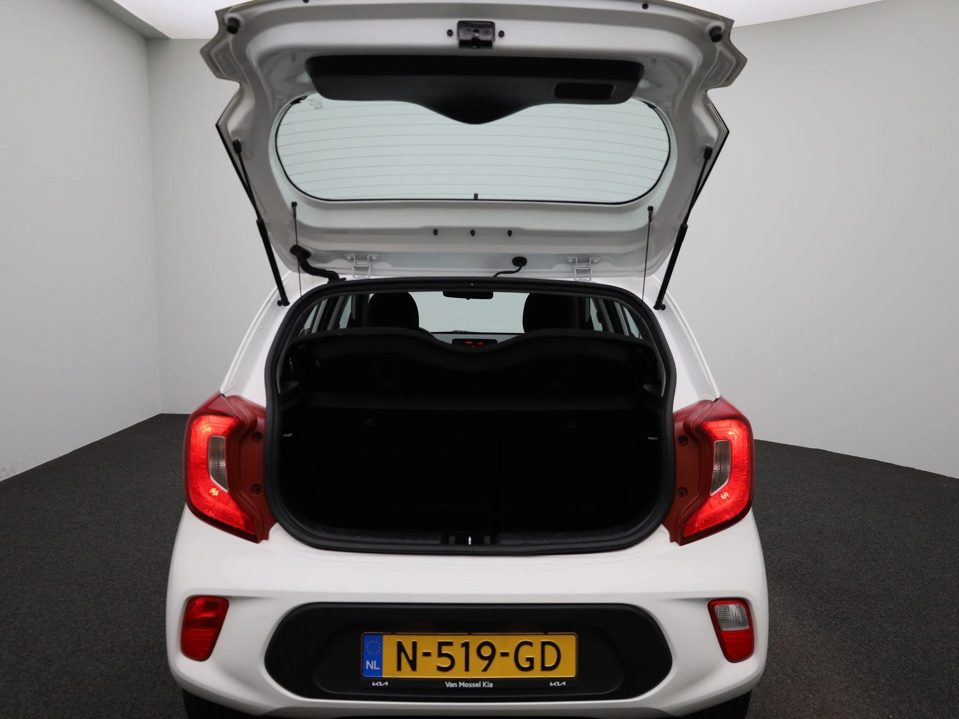 Kia-Picanto-image-10