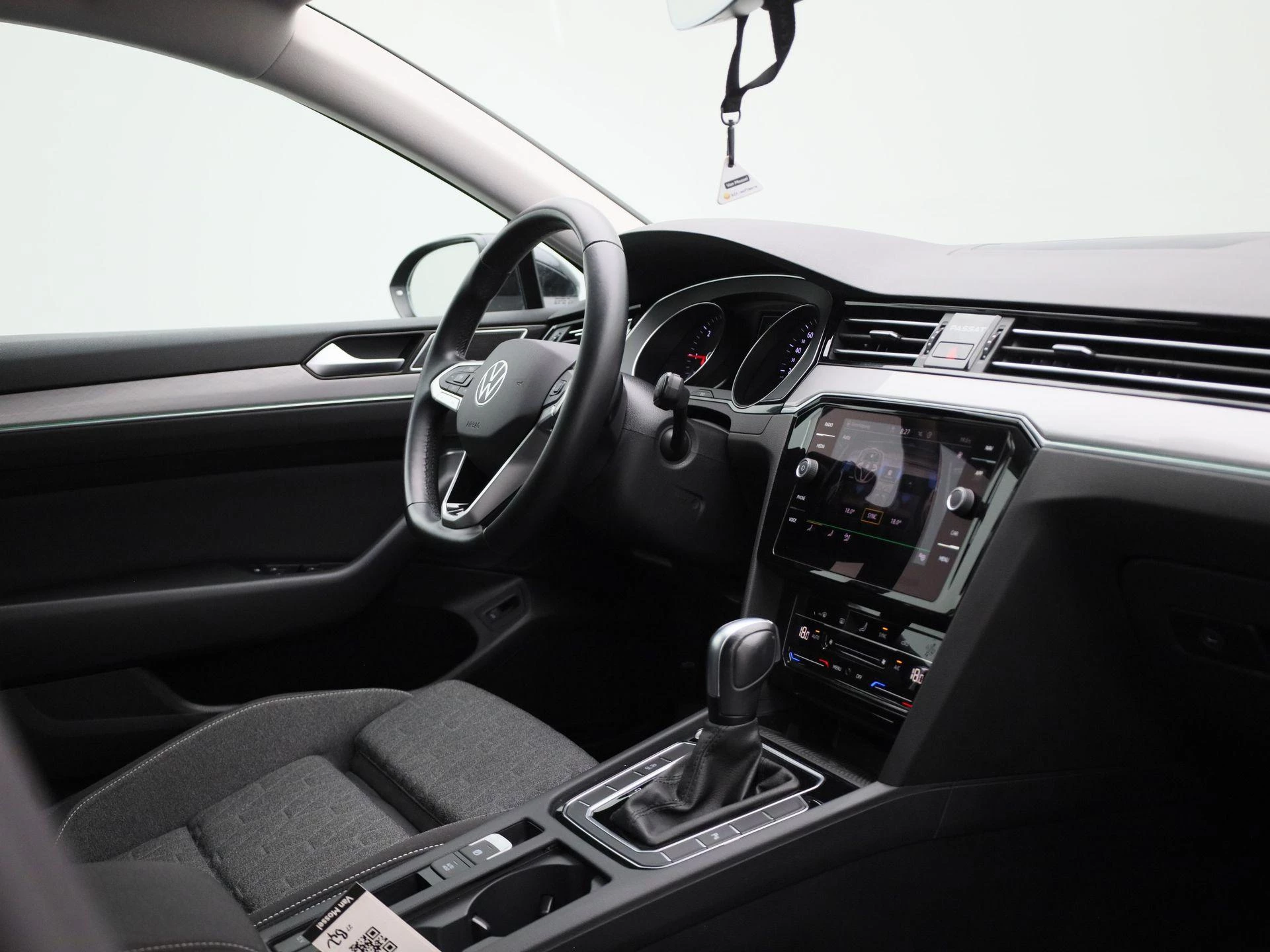 Volkswagen Passat Variant 1.6 TDI Elegance Business R
