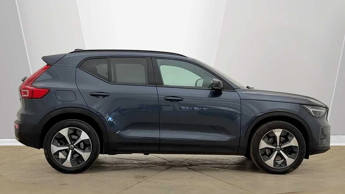 Volvo-XC40-image-1