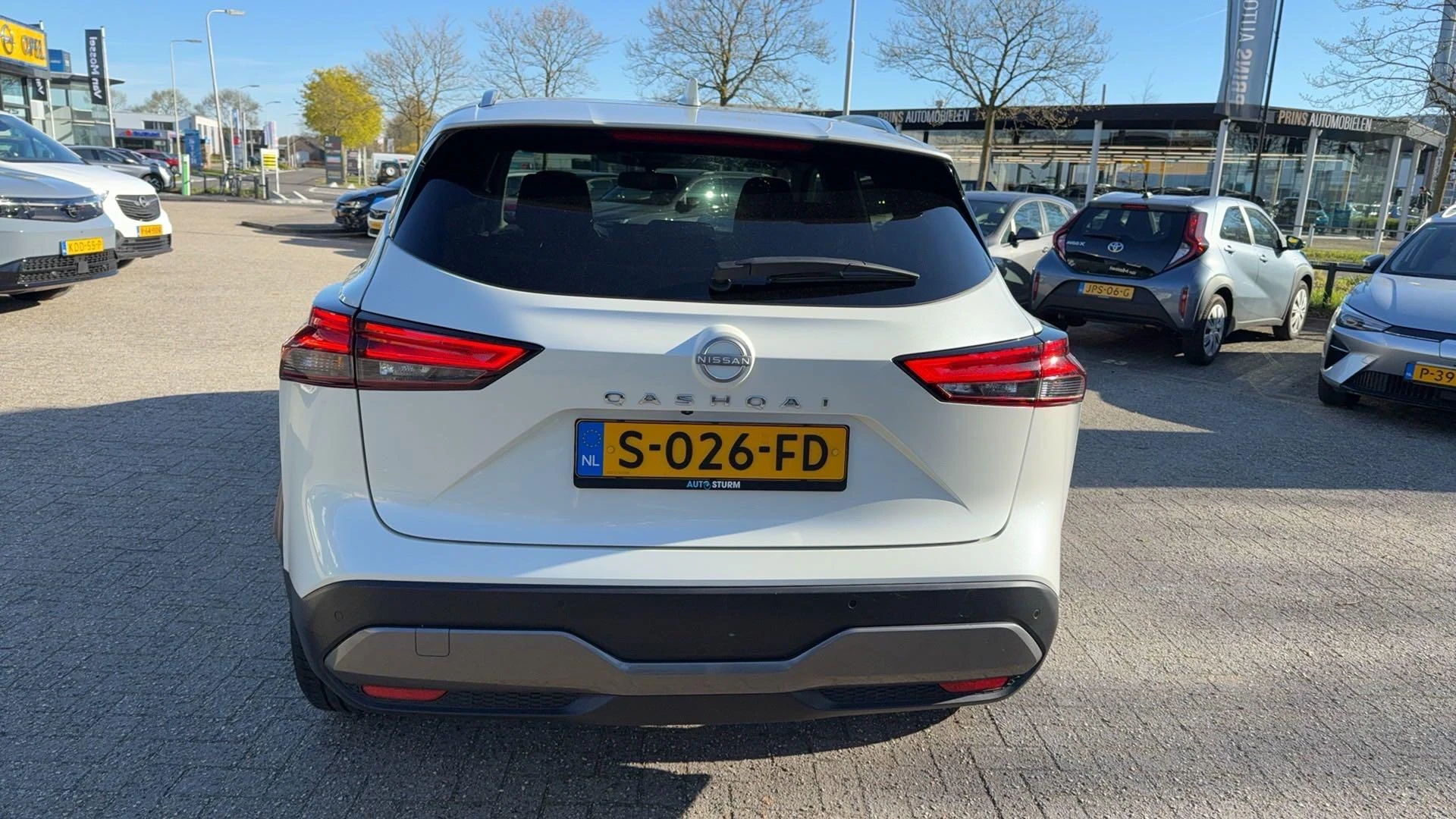 Nissan-QASHQAI-image-2