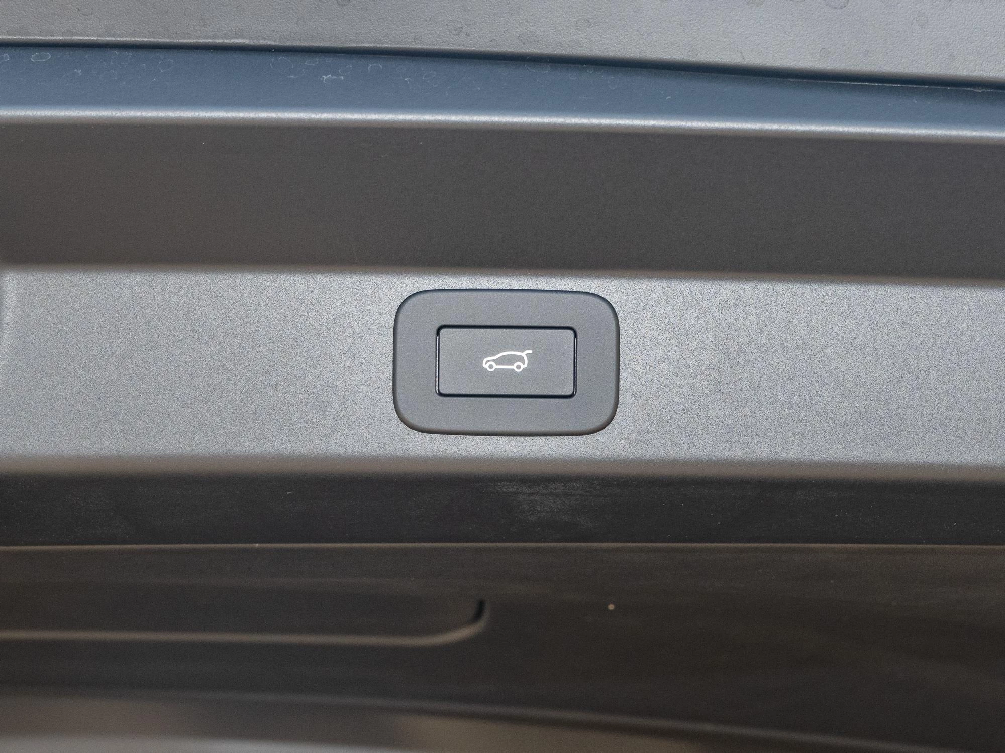 Land Rover-Range Rover Sport-image-14
