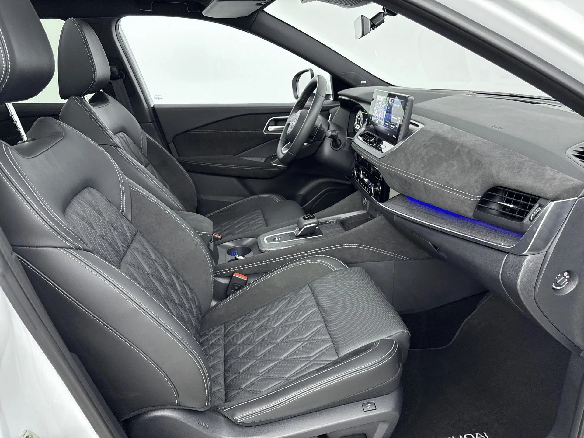 Nissan-QASHQAI-image-29