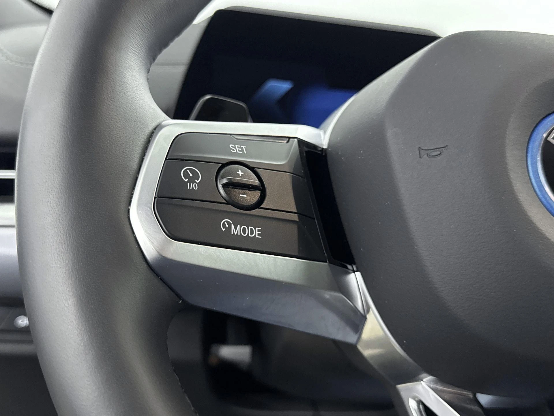 BMW-iX2-image-5