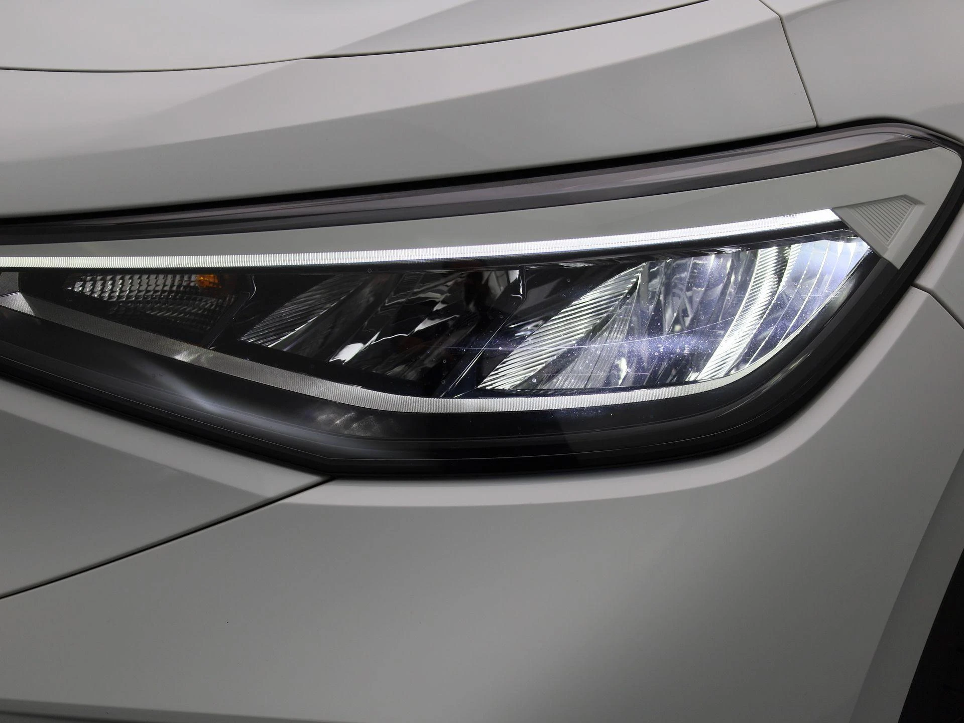 Volkswagen ID.4 Pro 77 kWh 204 PK|