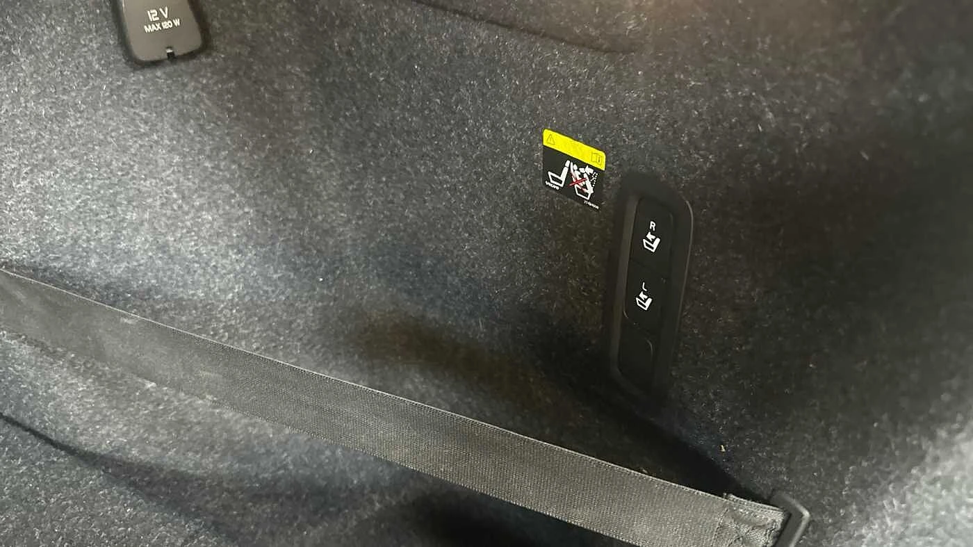 Volvo-XC40-image-17