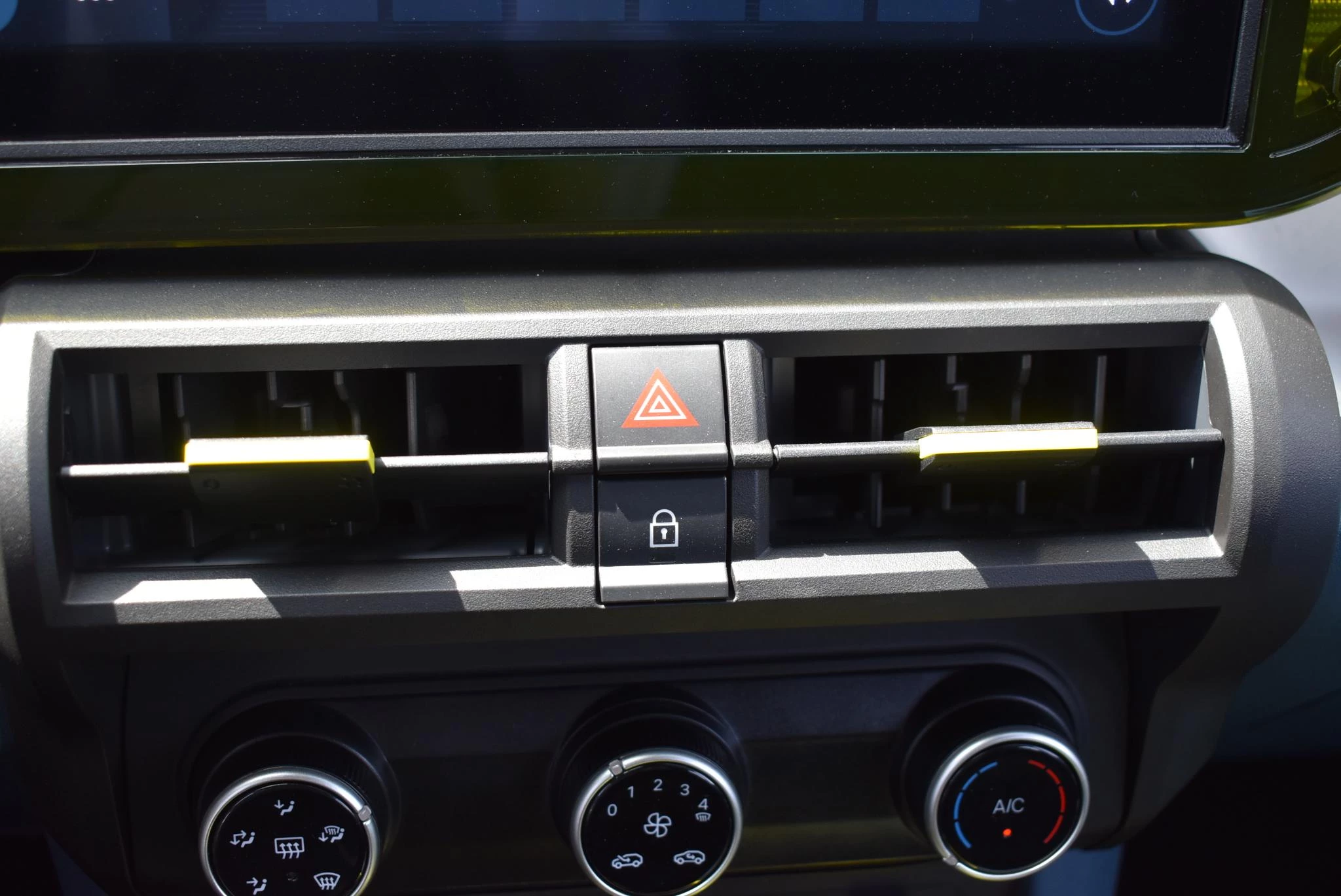 Fiat-Grande Panda-image-18