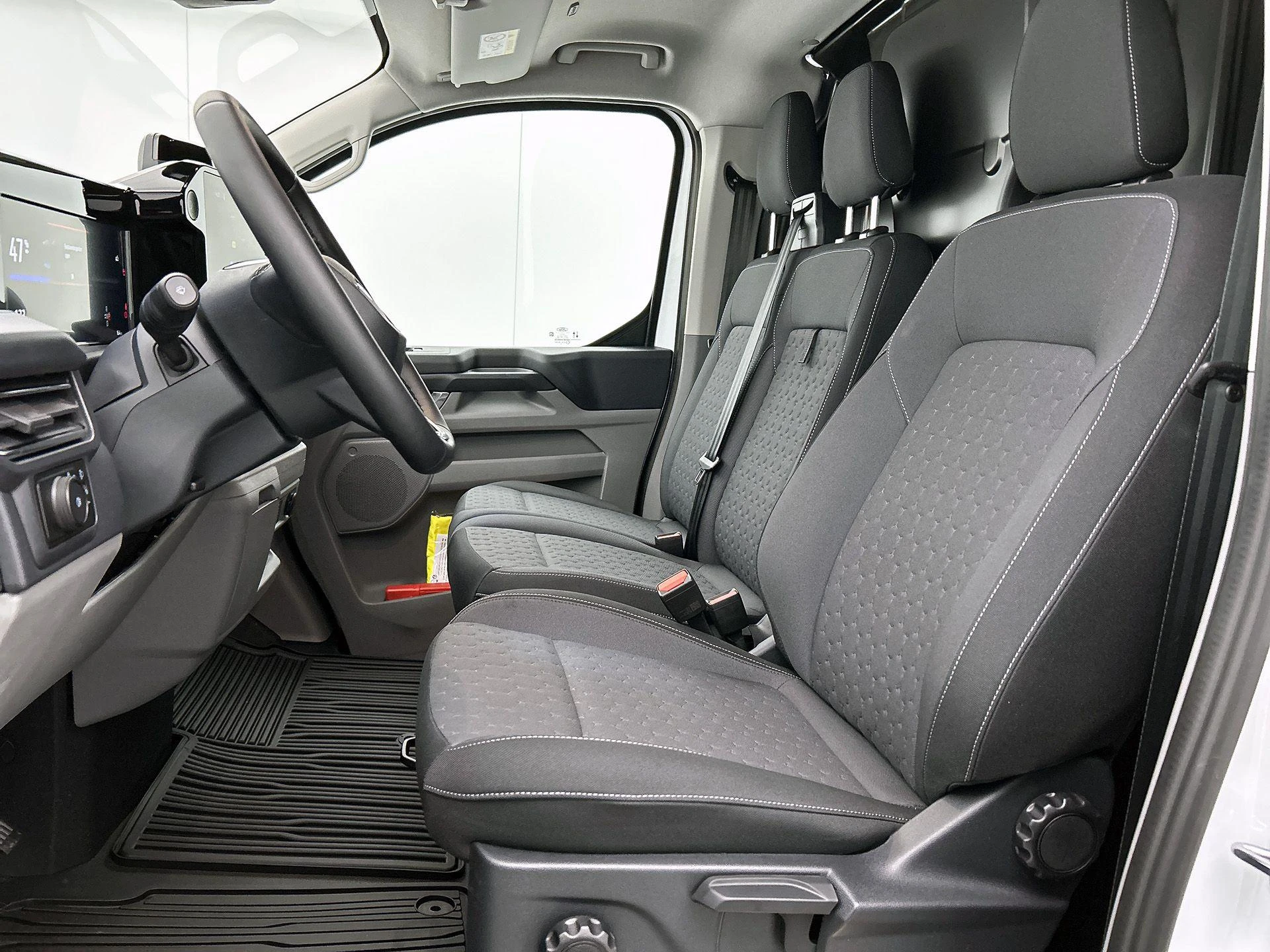 Ford Transit Custom 340 L2H1 Limited 65 kWh
