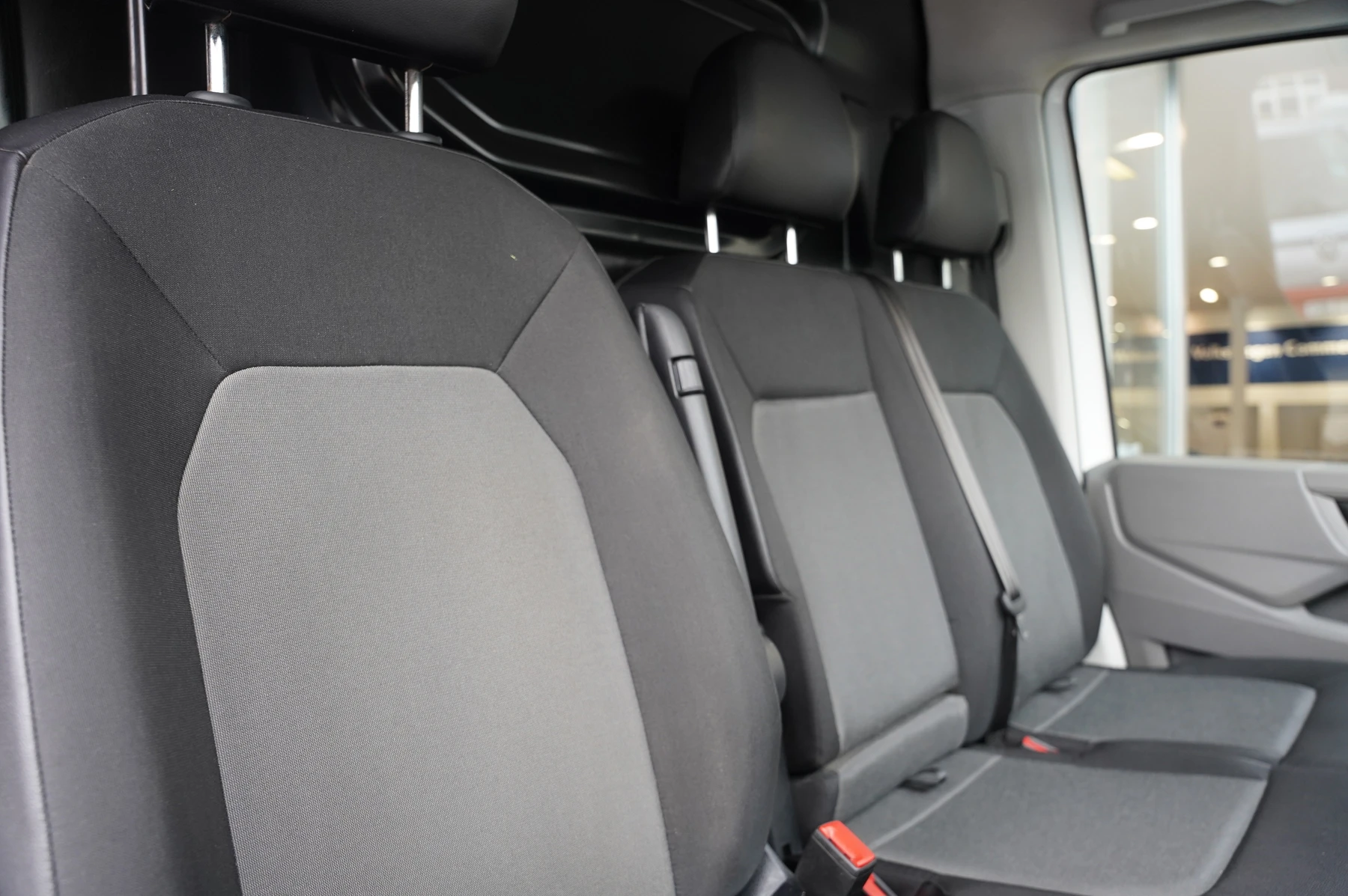 Volkswagen-Crafter-image-8