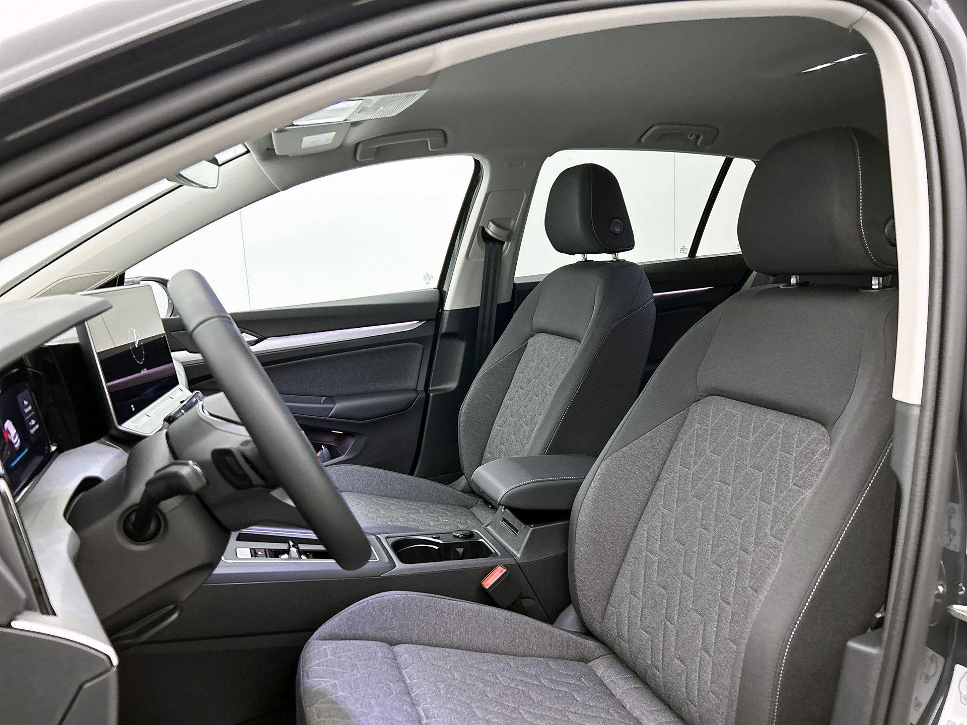 Volkswagen Golf - 29