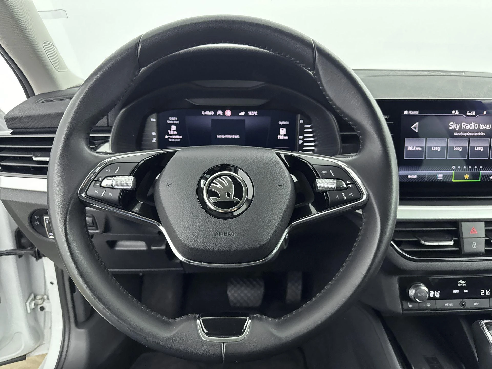 Škoda-Scala-image-11