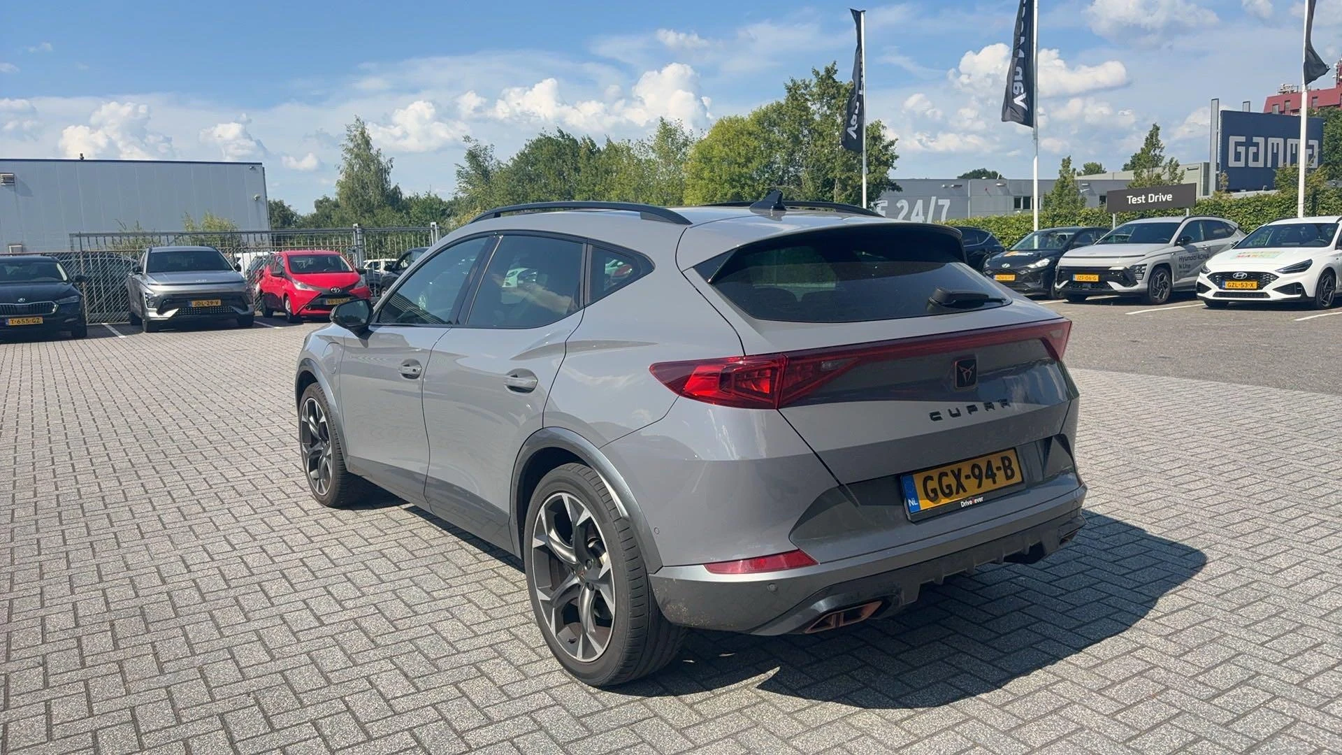 CUPRA Formentor 1.4 e-Hybrid Business 204 PK