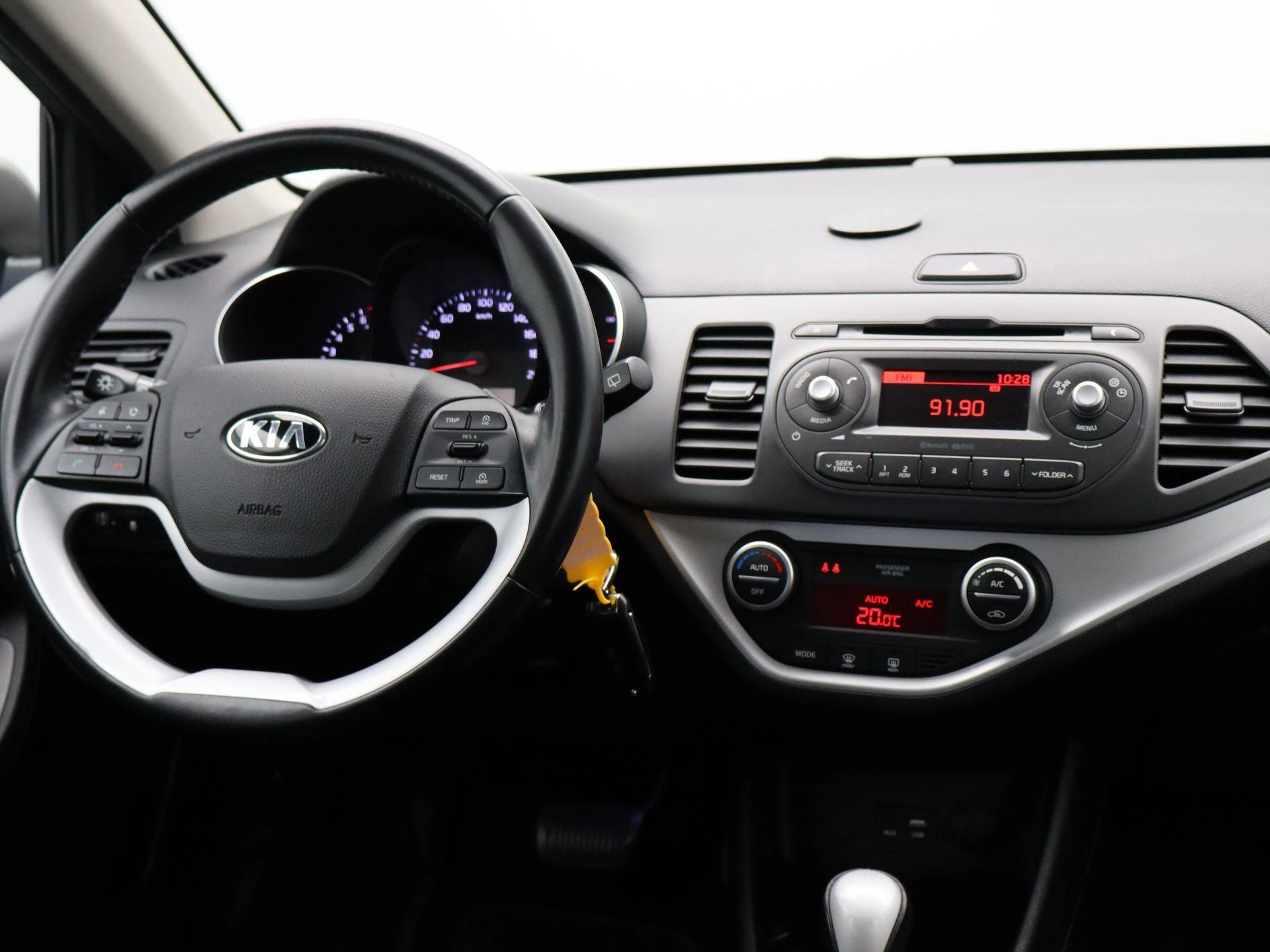 Kia-Picanto-image-26