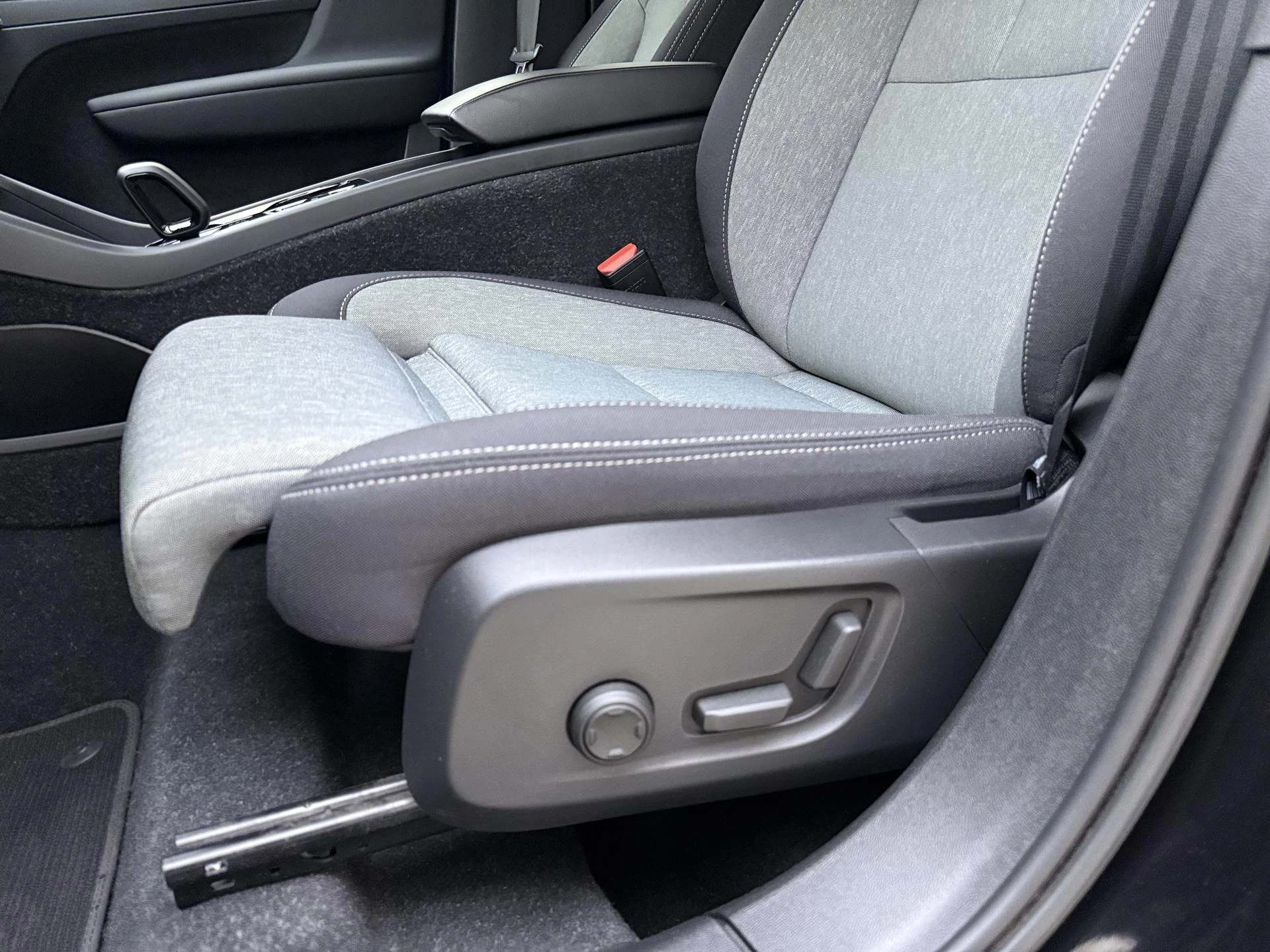 Volvo XC40 1.5 T4 Plug-in hybrid Plus Dark