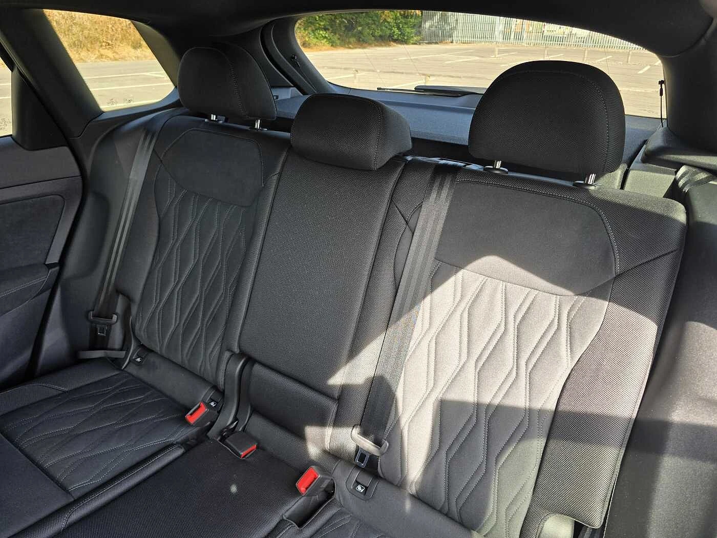Audi-Q3-image-18