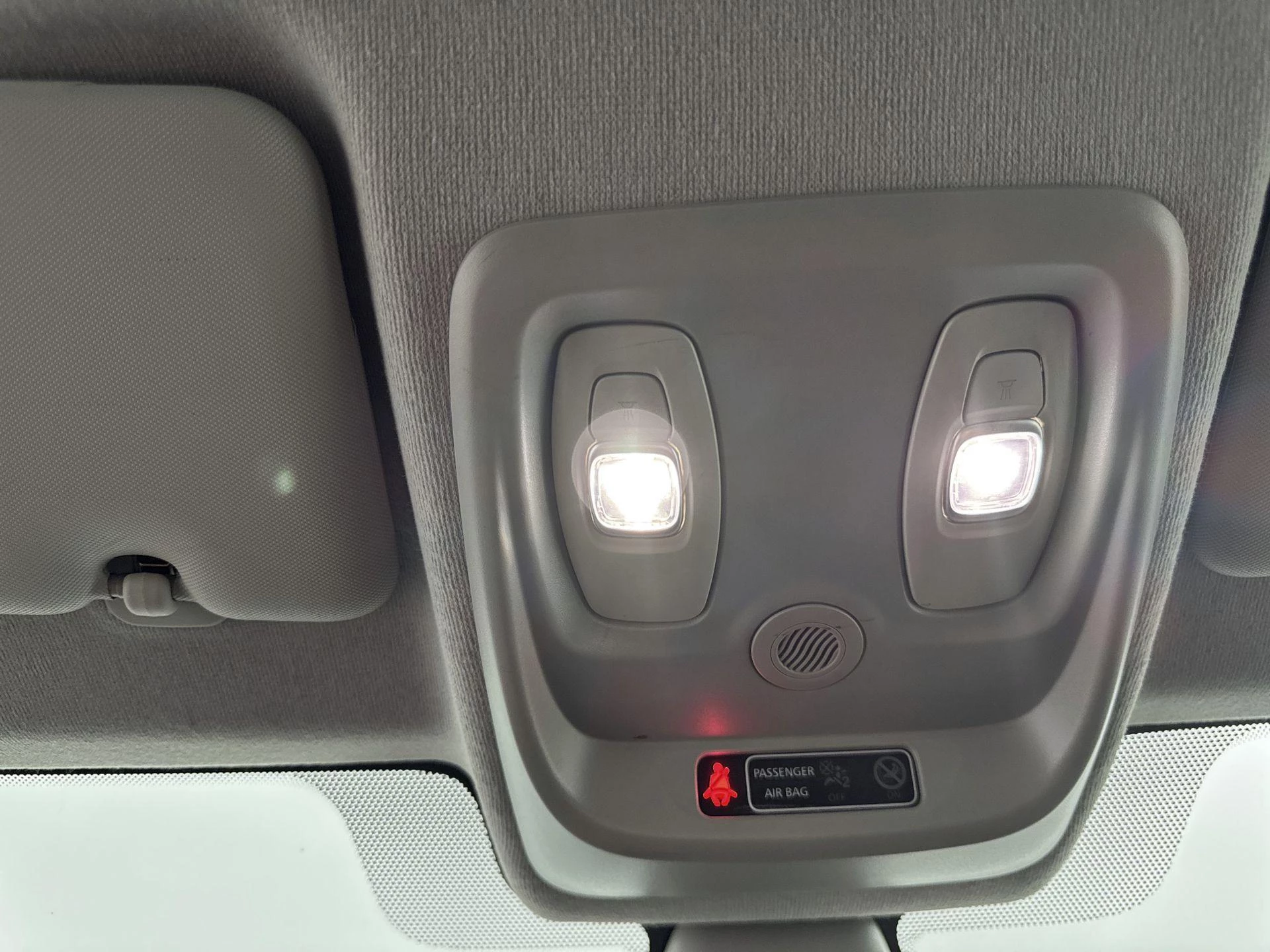 Renault-Clio-image-12