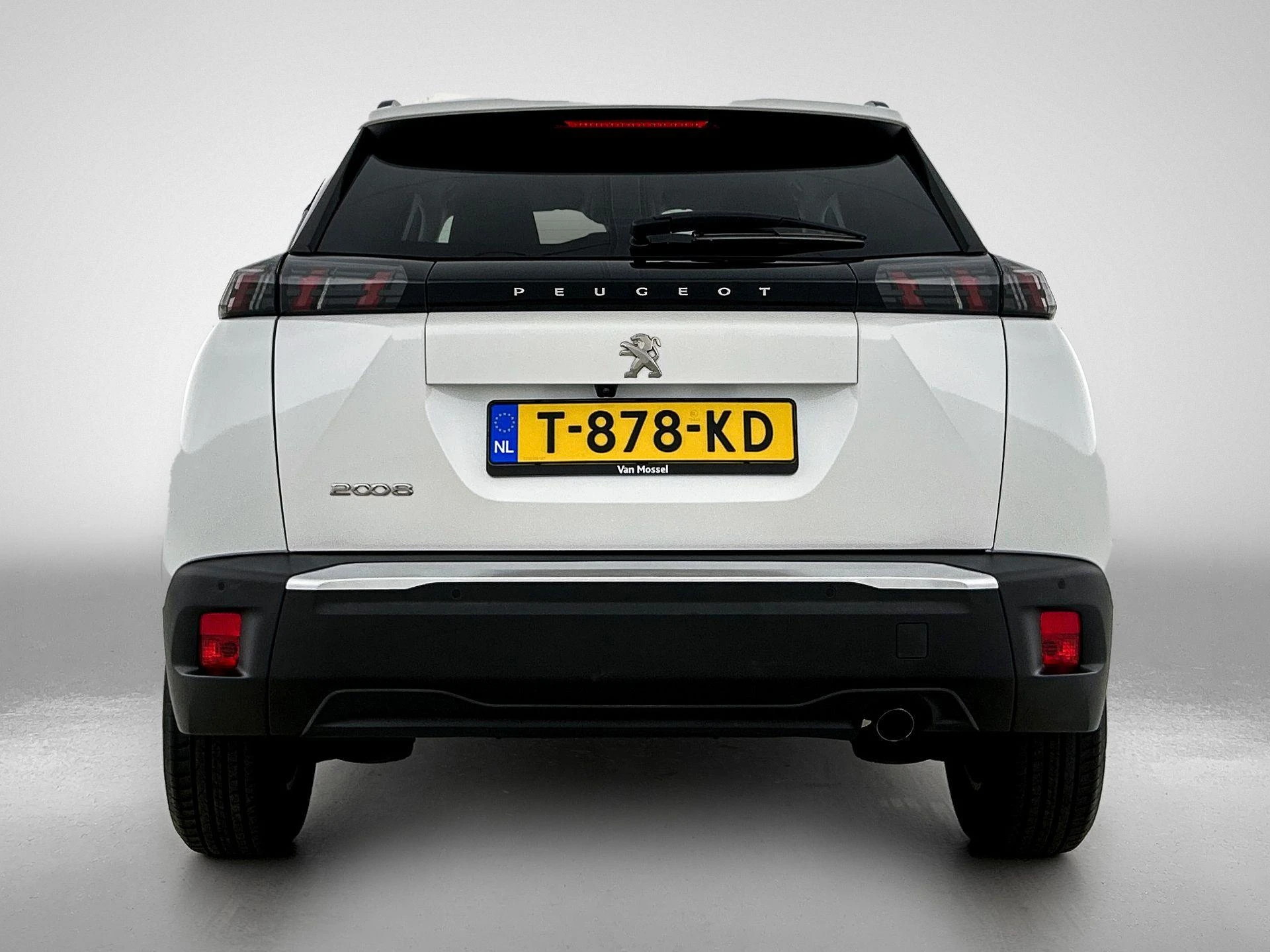 Peugeot-2008-image-2