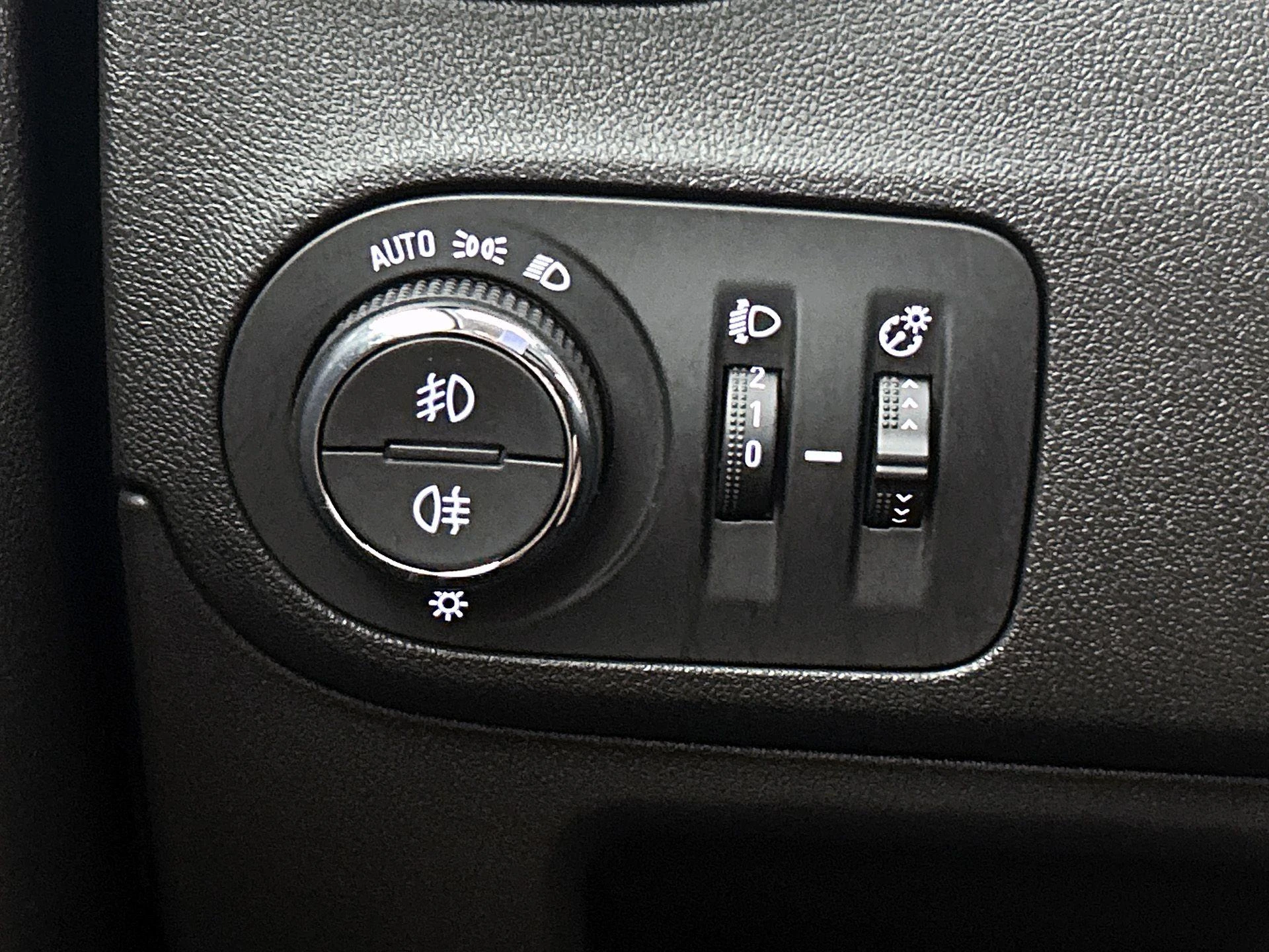 Opel-Crossland X-image-17