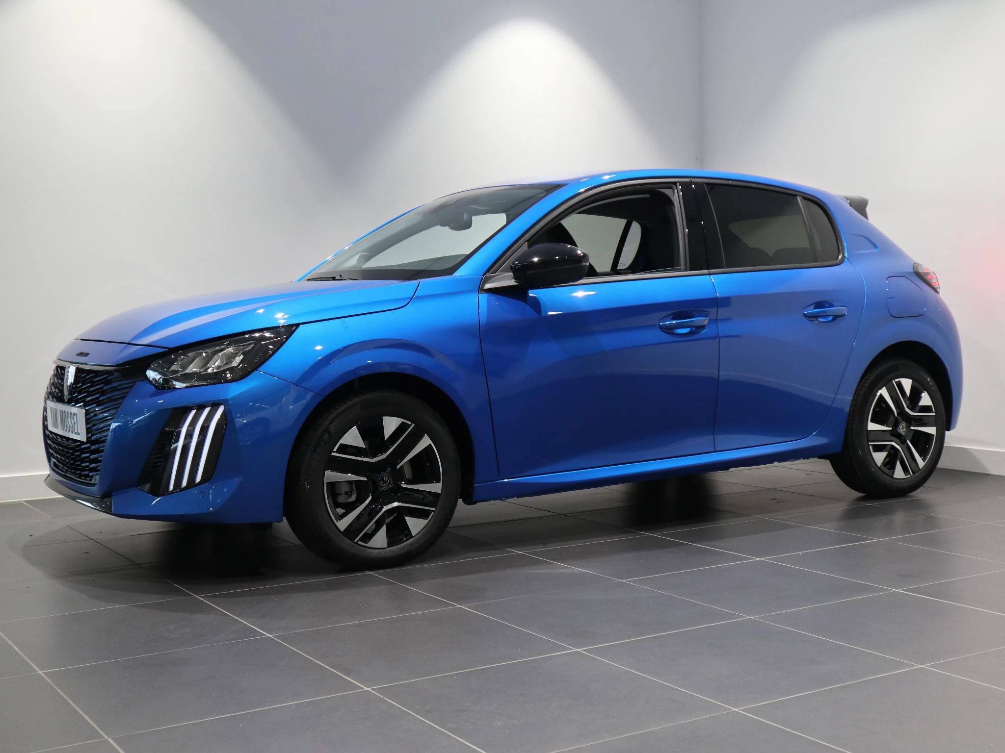 Peugeot-e-208-image-2