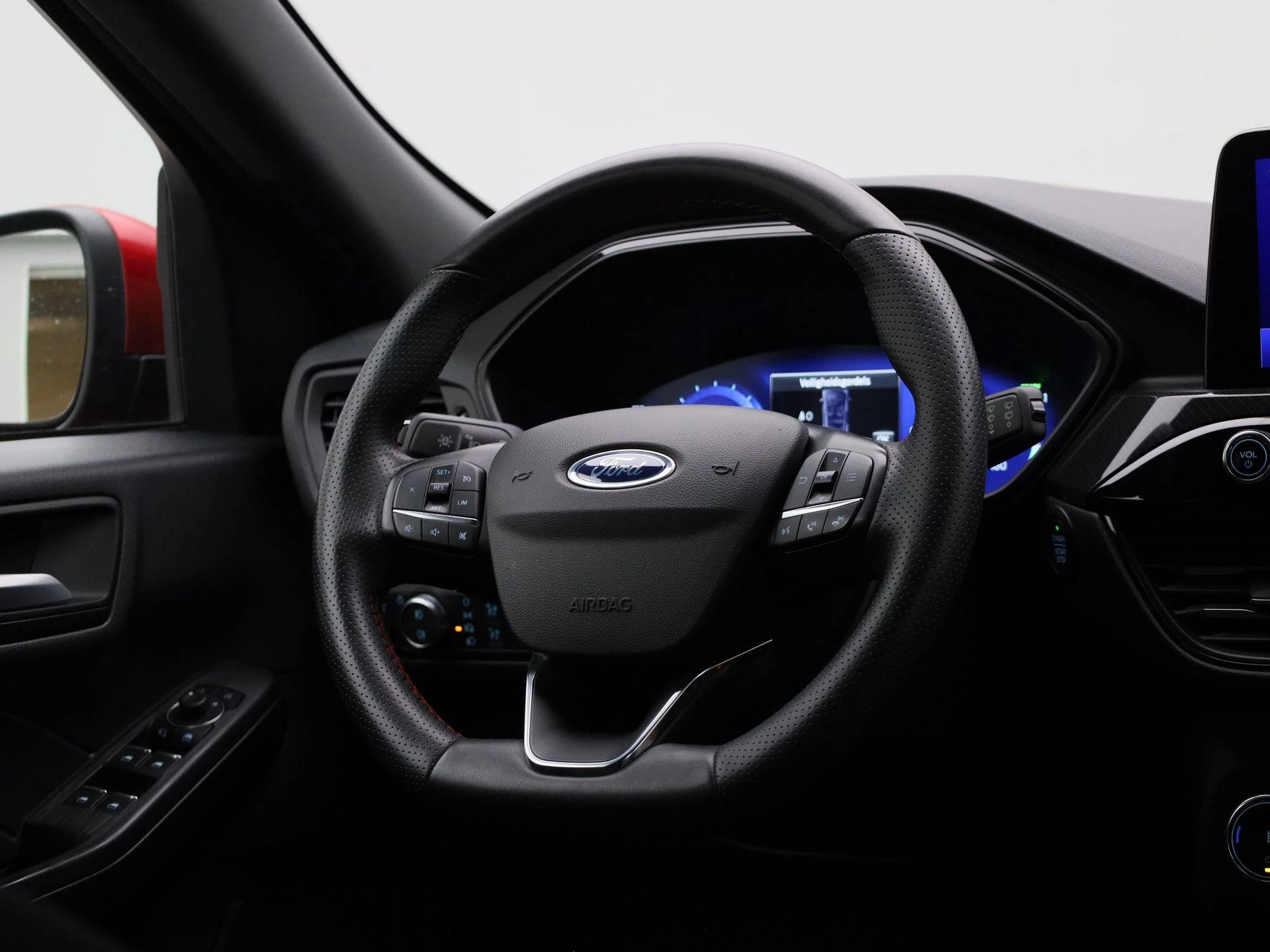 Ford-Kuga-image-37