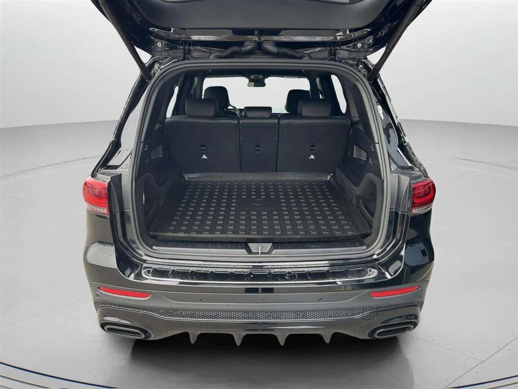 Mercedes-Benz-GLB-image-20
