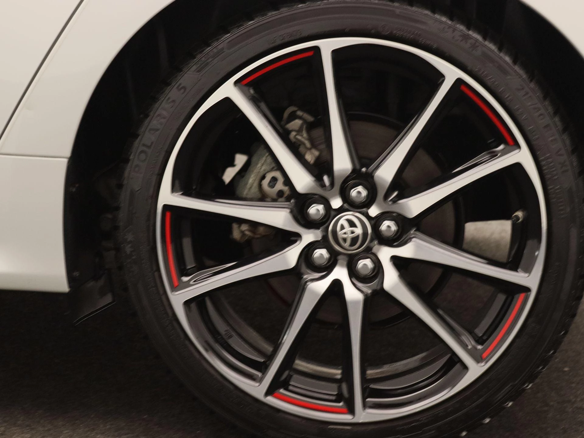 Toyota-Yaris-image-16