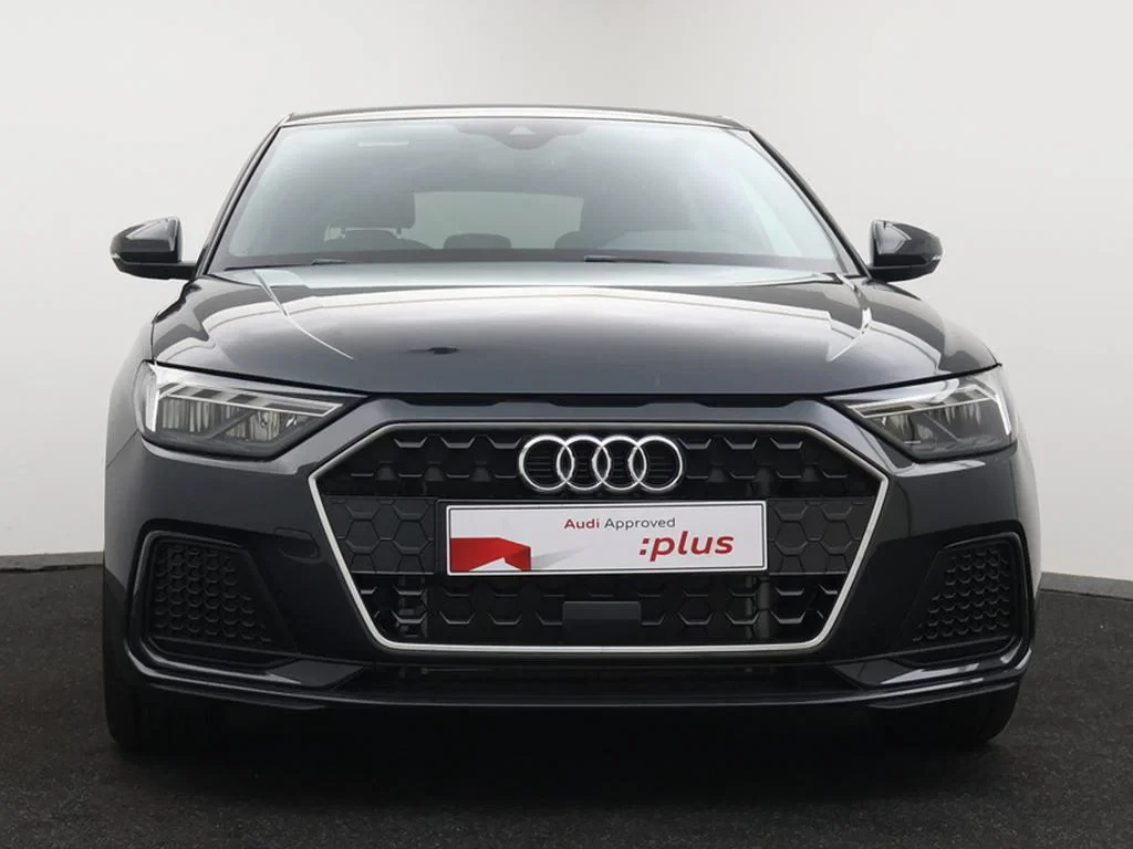 Audi-A1 Sportback-image-5