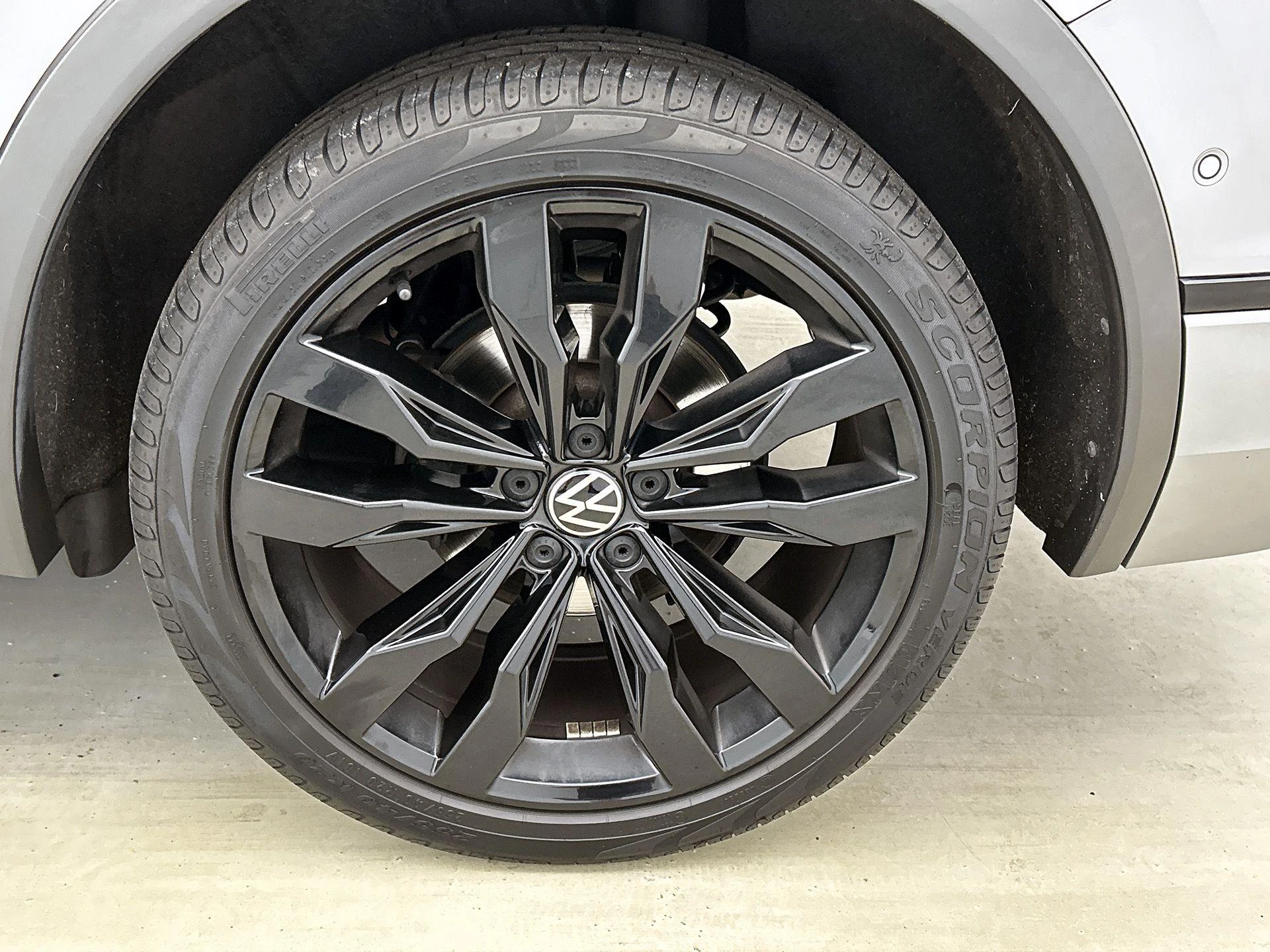 Volkswagen-Tiguan Allspace-image-43
