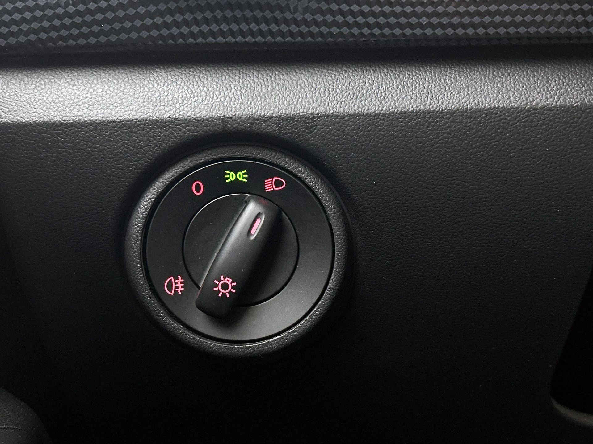 Volkswagen up! 1.0 BMT move up 65 PK|