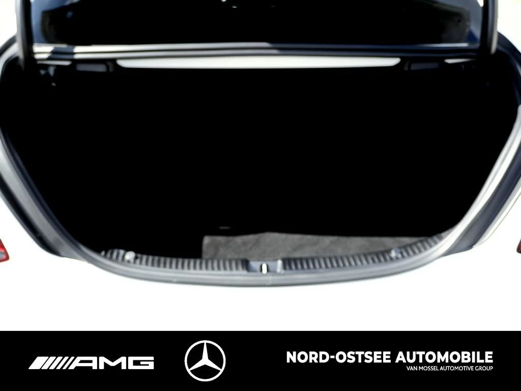 Mercedes-Benz C-Klasse 200 AMG DISTRO NIGHT 9G KAMERA TEMPO NAVI SHZ AMG Line