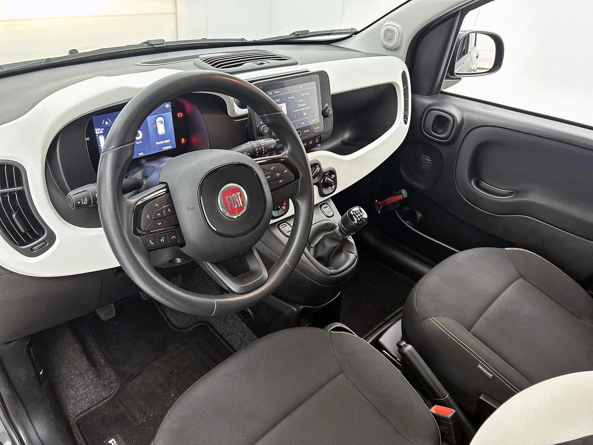 Fiat Panda 1.0 Hybrid Pandina