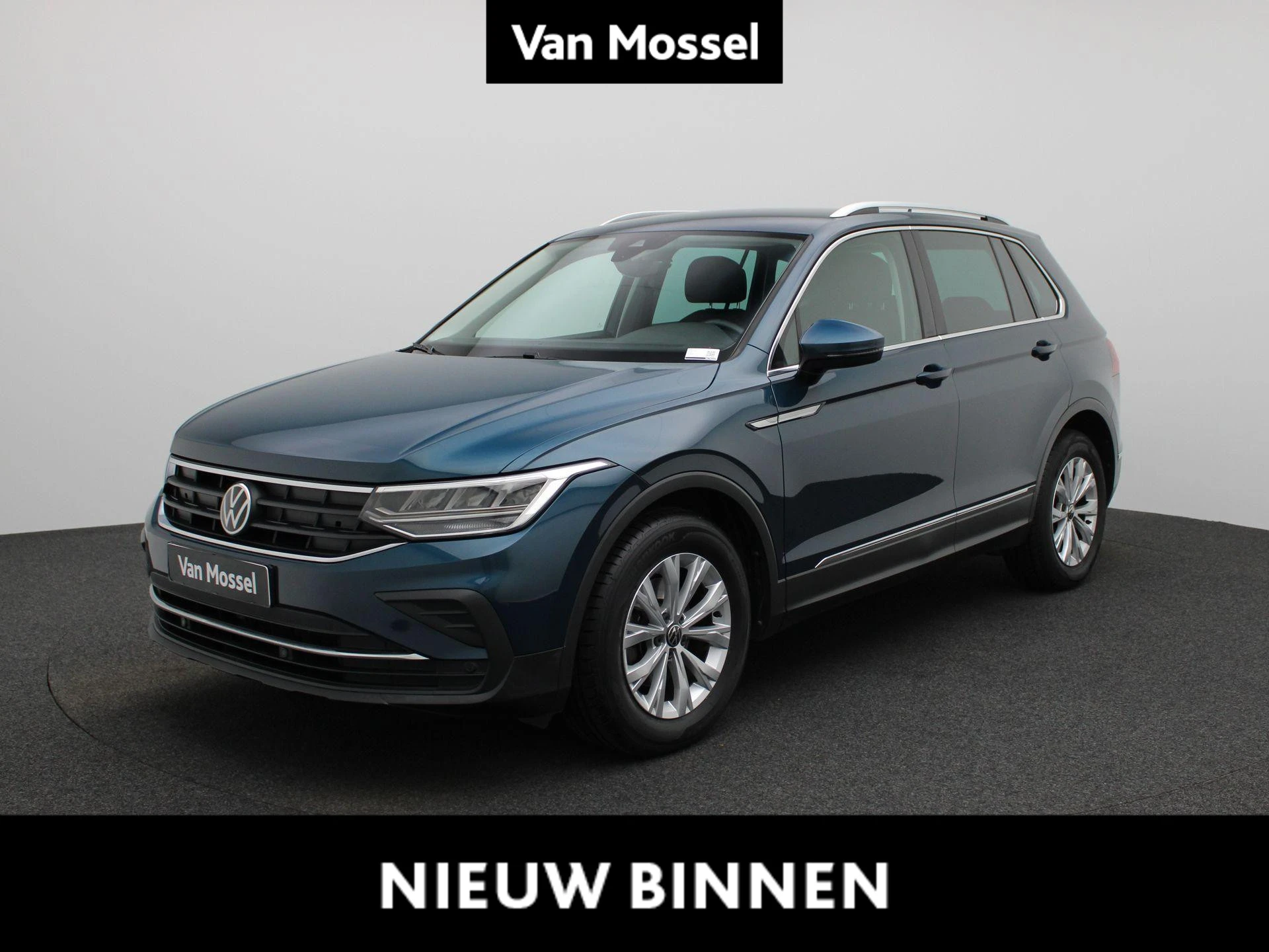 Volkswagen-Tiguan-image-0