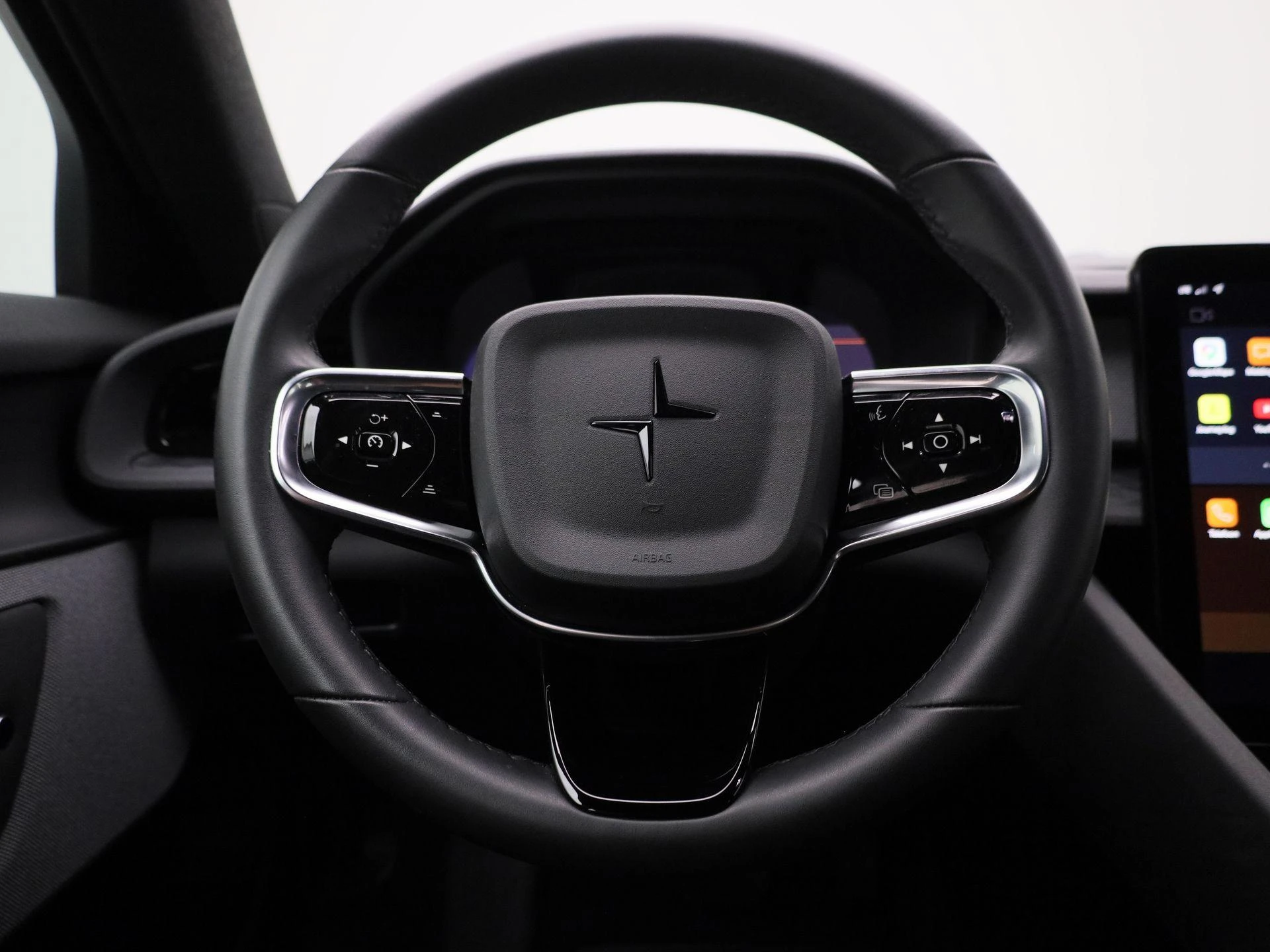Polestar-2-image-6