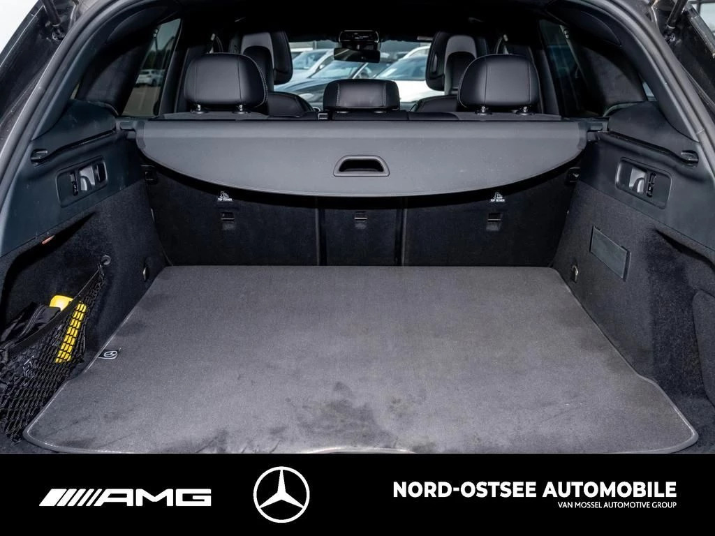 Mercedes-Benz GLC 300 d 4M AMG KEYLESS DISTRONIC AHK MBUX SHZ AMG Line