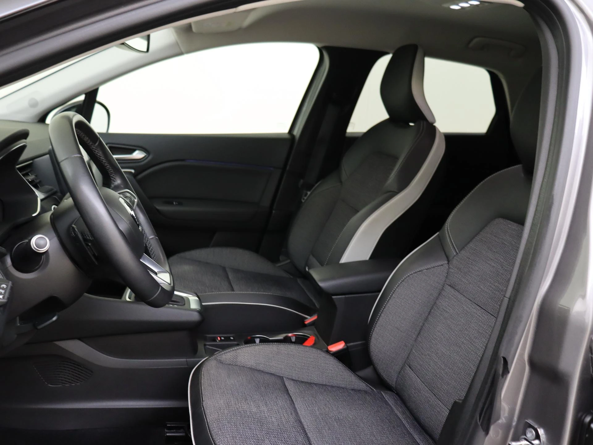 Renault-Captur-image-14