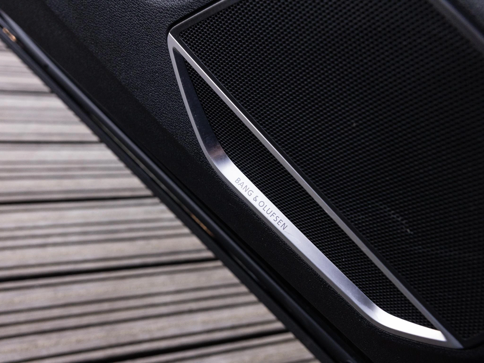Audi-RSQ3-image-31
