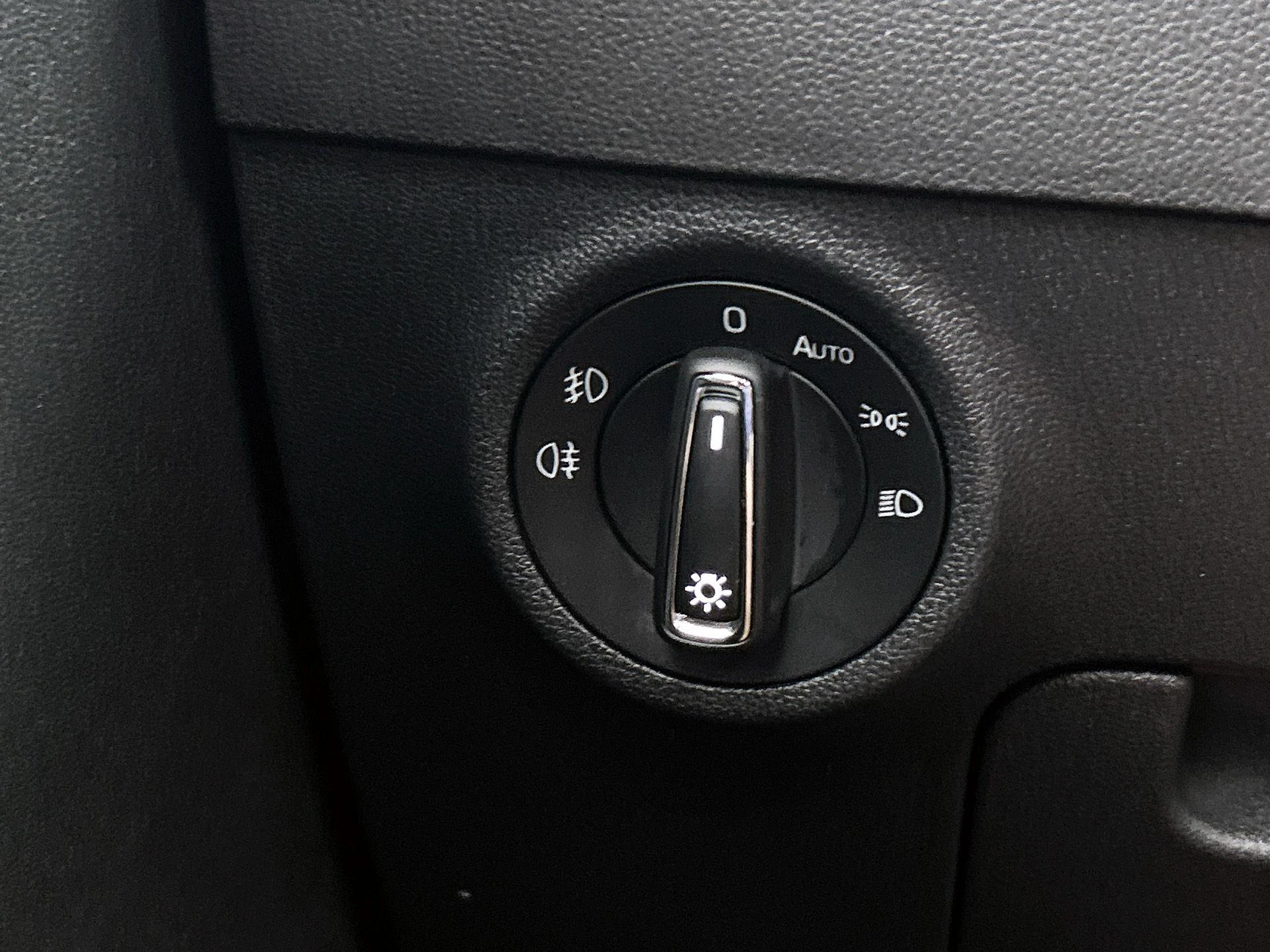 Škoda-Karoq-image-9
