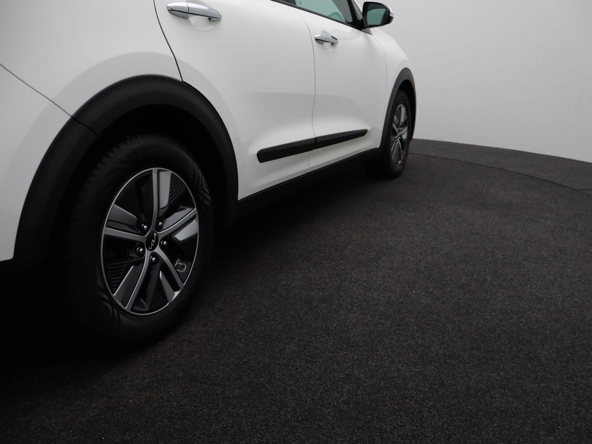 Kia-Niro-image-36