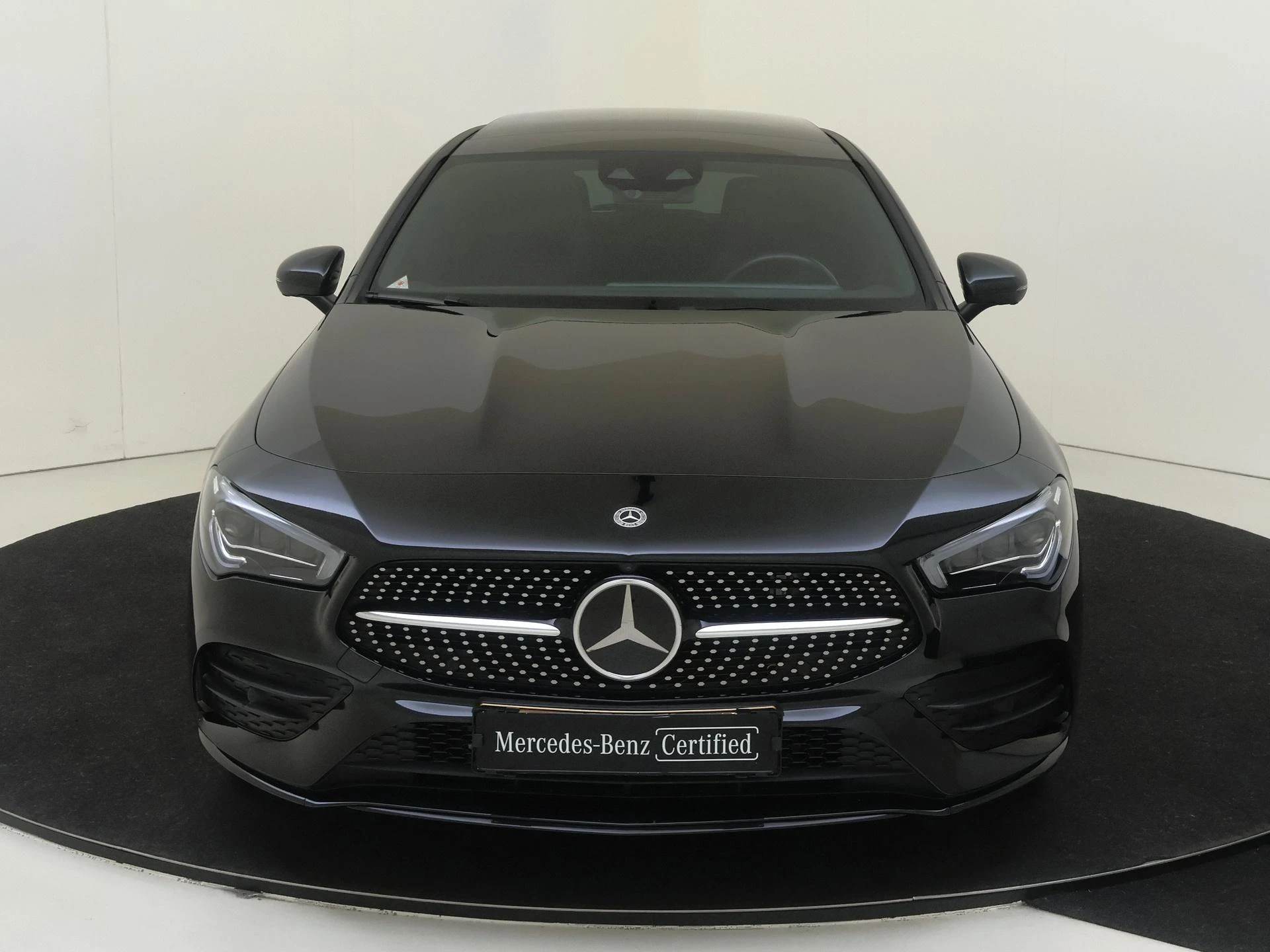 Mercedes-Benz-CLA-image-8