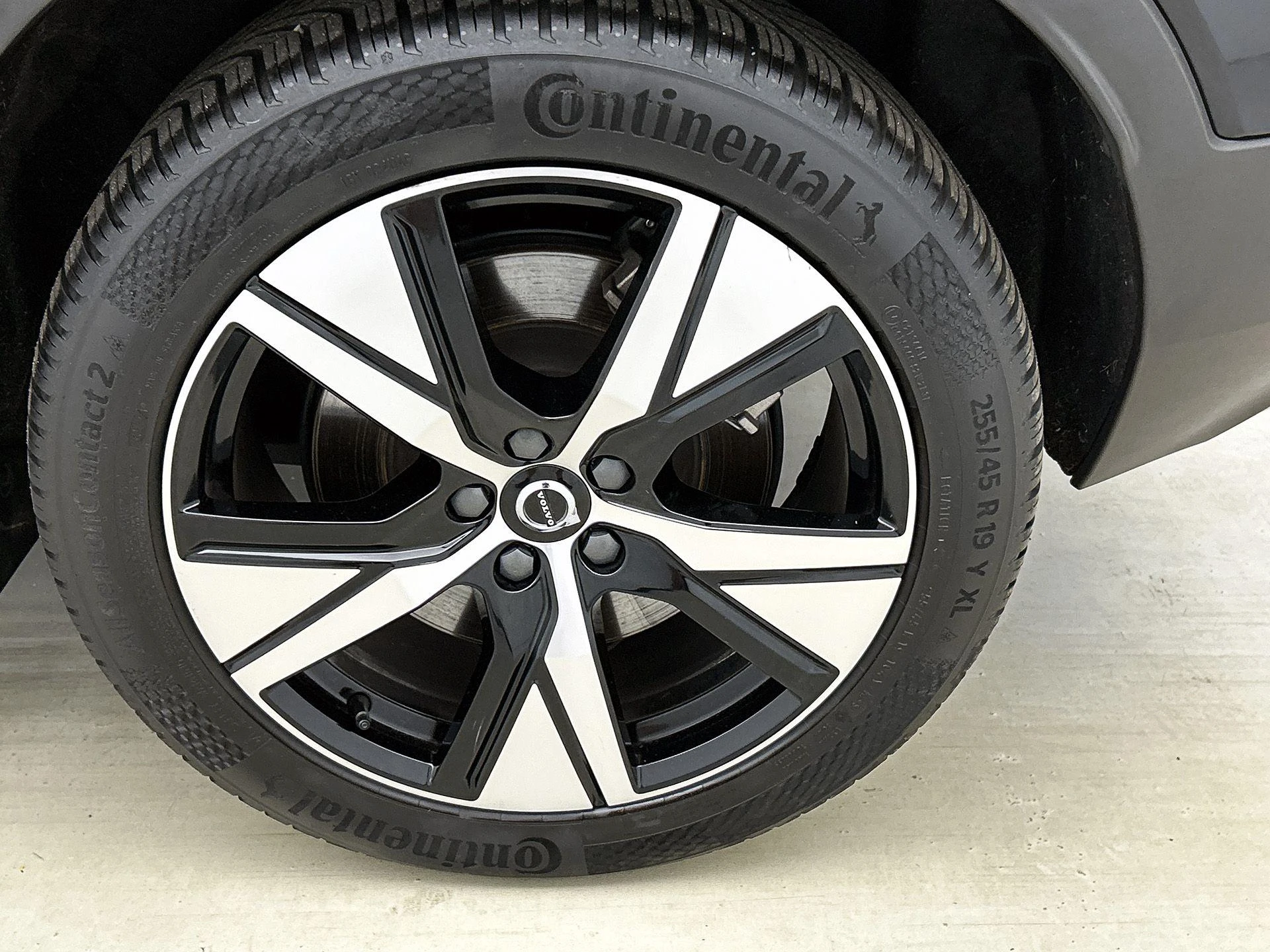 Volvo-XC40-image-5