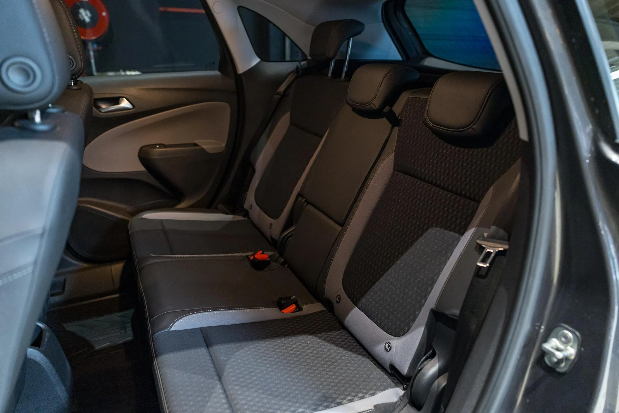 Opel-Crossland X-image-21
