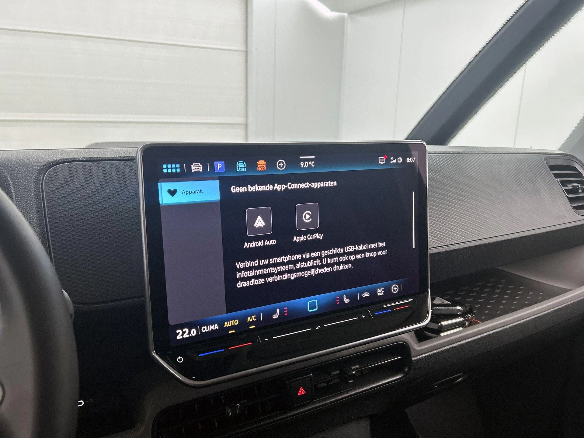 Volkswagen-ID. Buzz Cargo-image-14