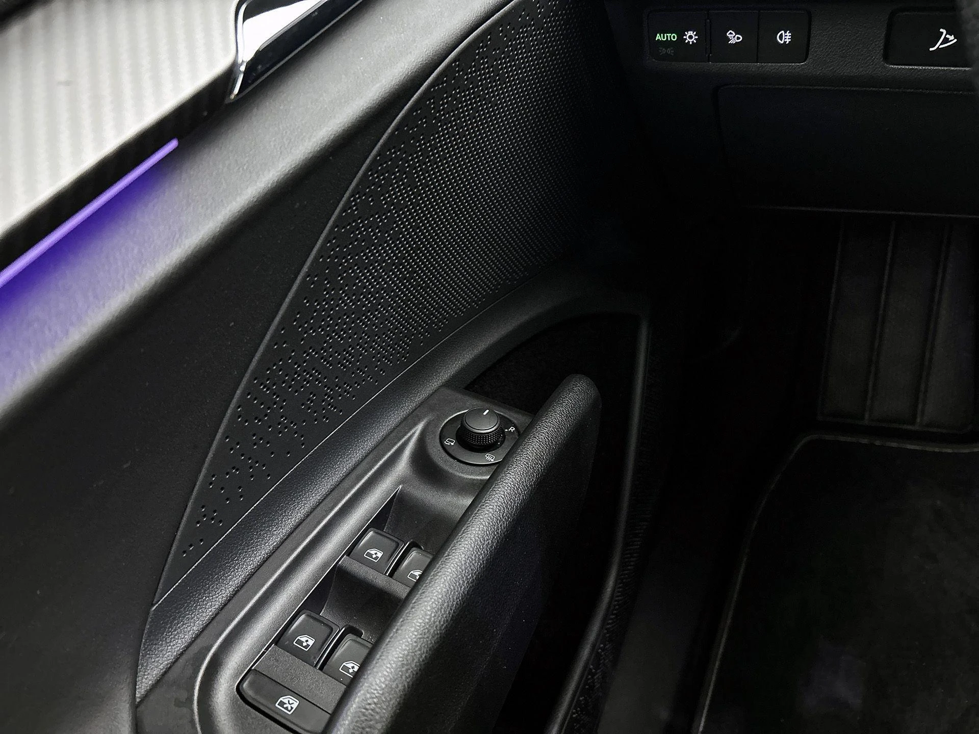 Škoda-Enyaq iV-image-38